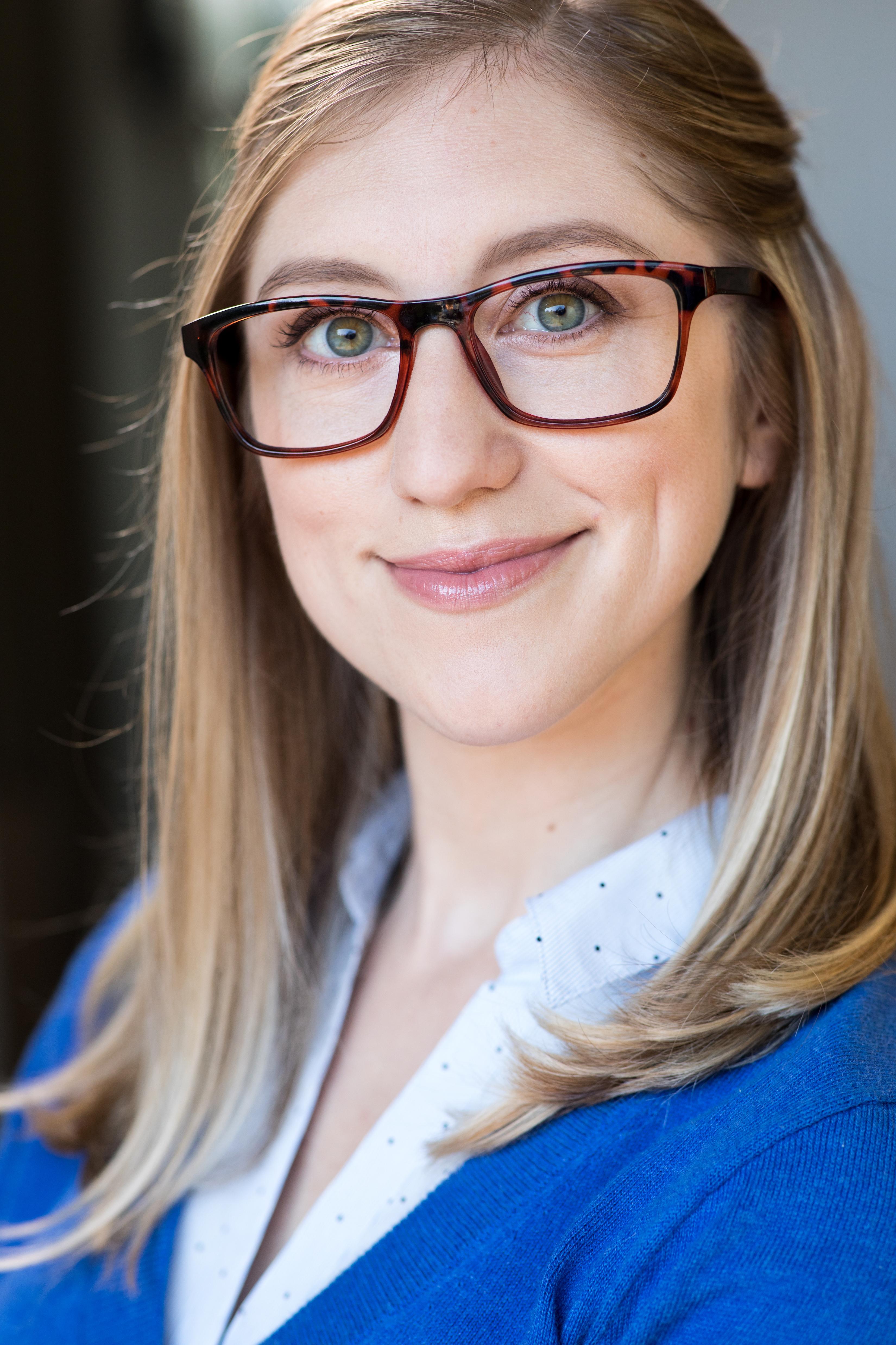 actor Lauren Byrd large photo