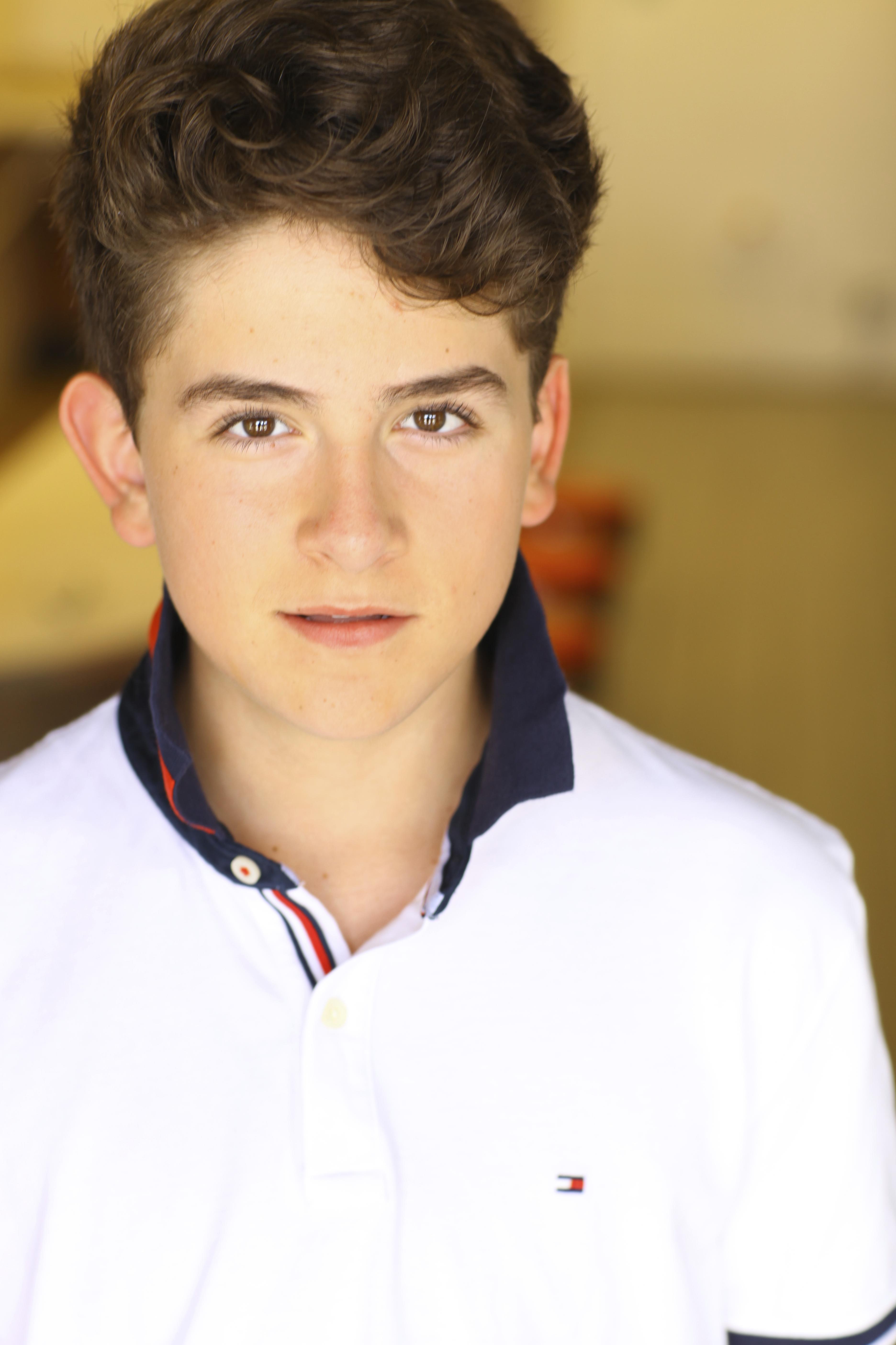 actor Eli Barron large photo