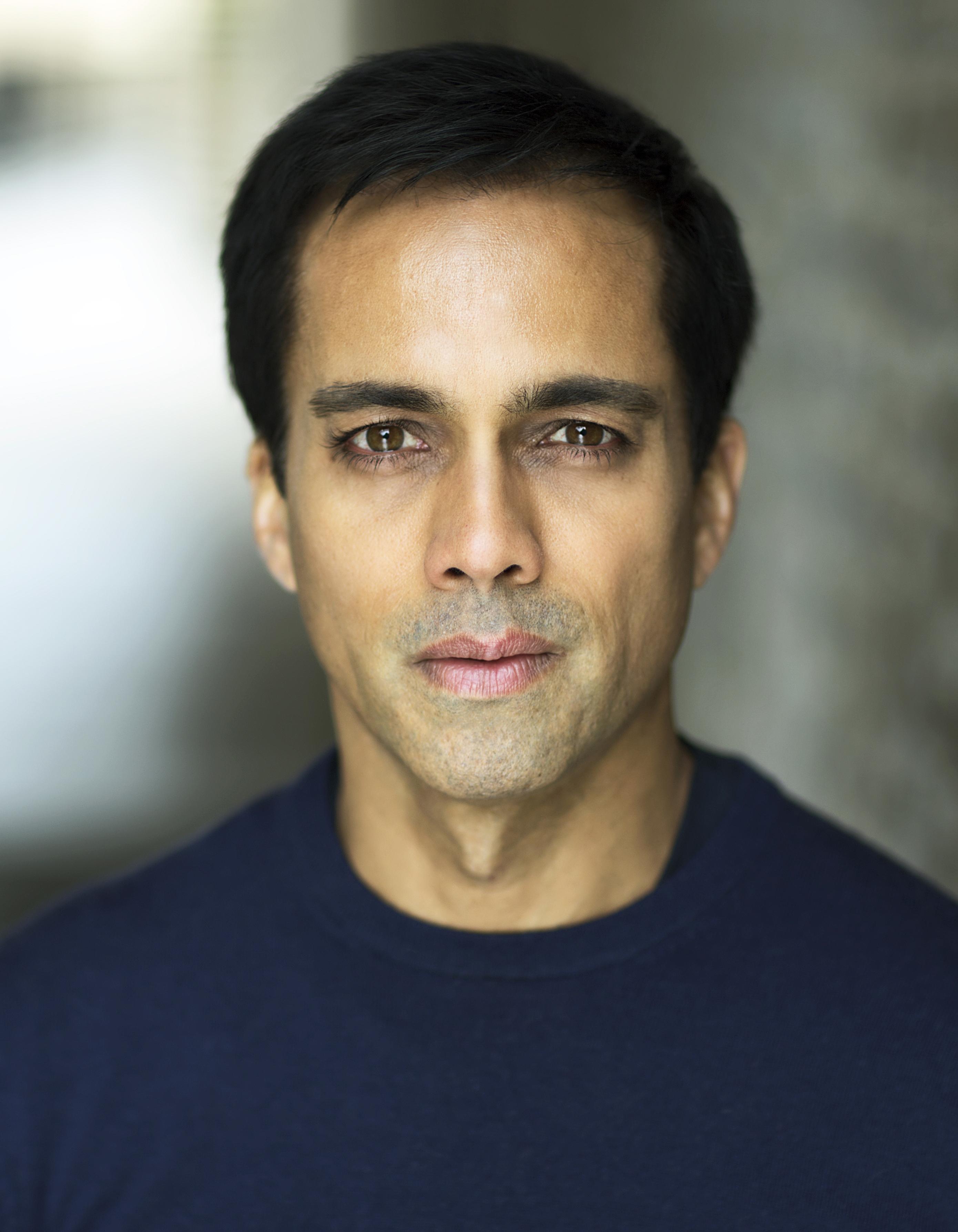 actor Valmike Rampersad large photo