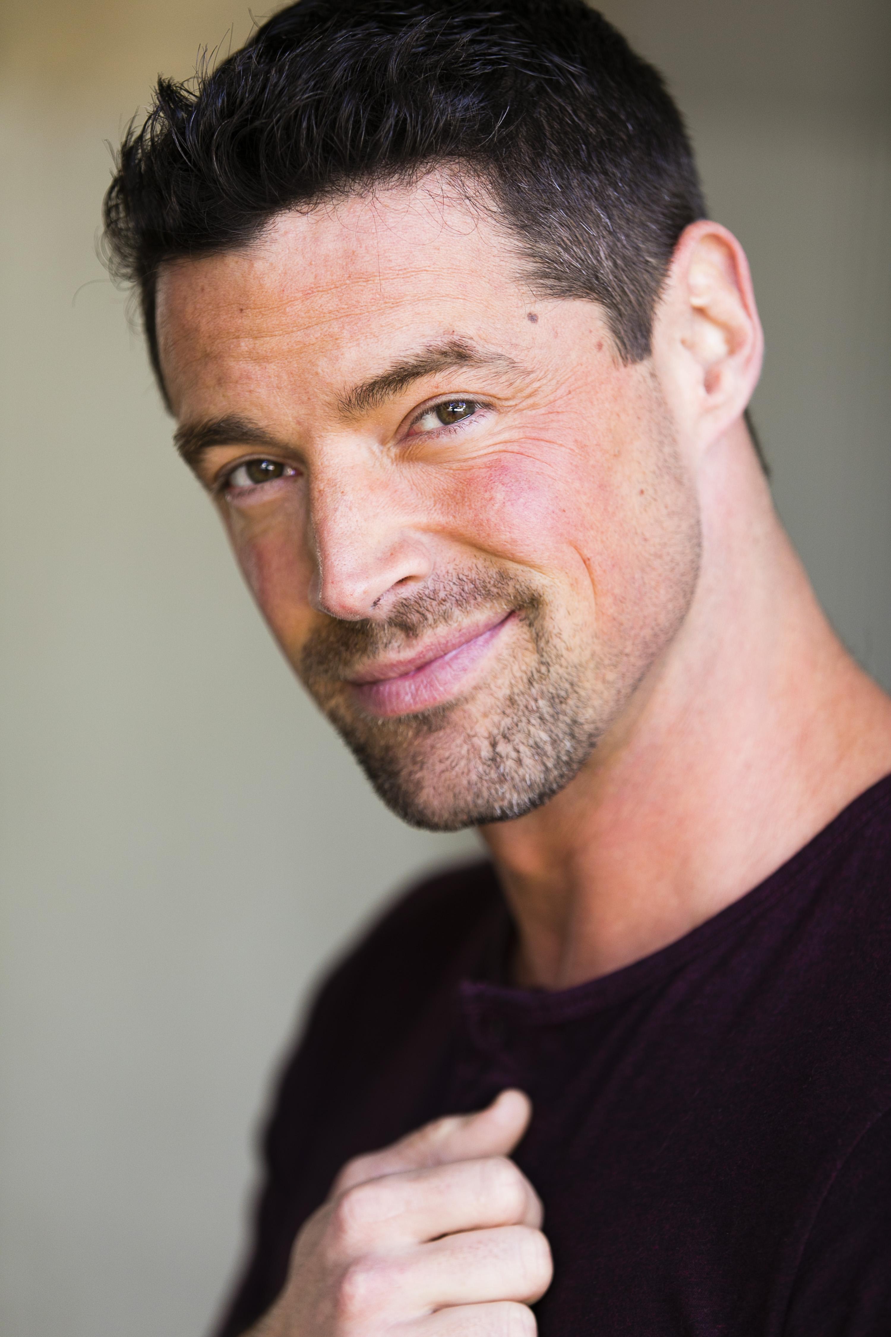 actor Kevin Caliber large photo