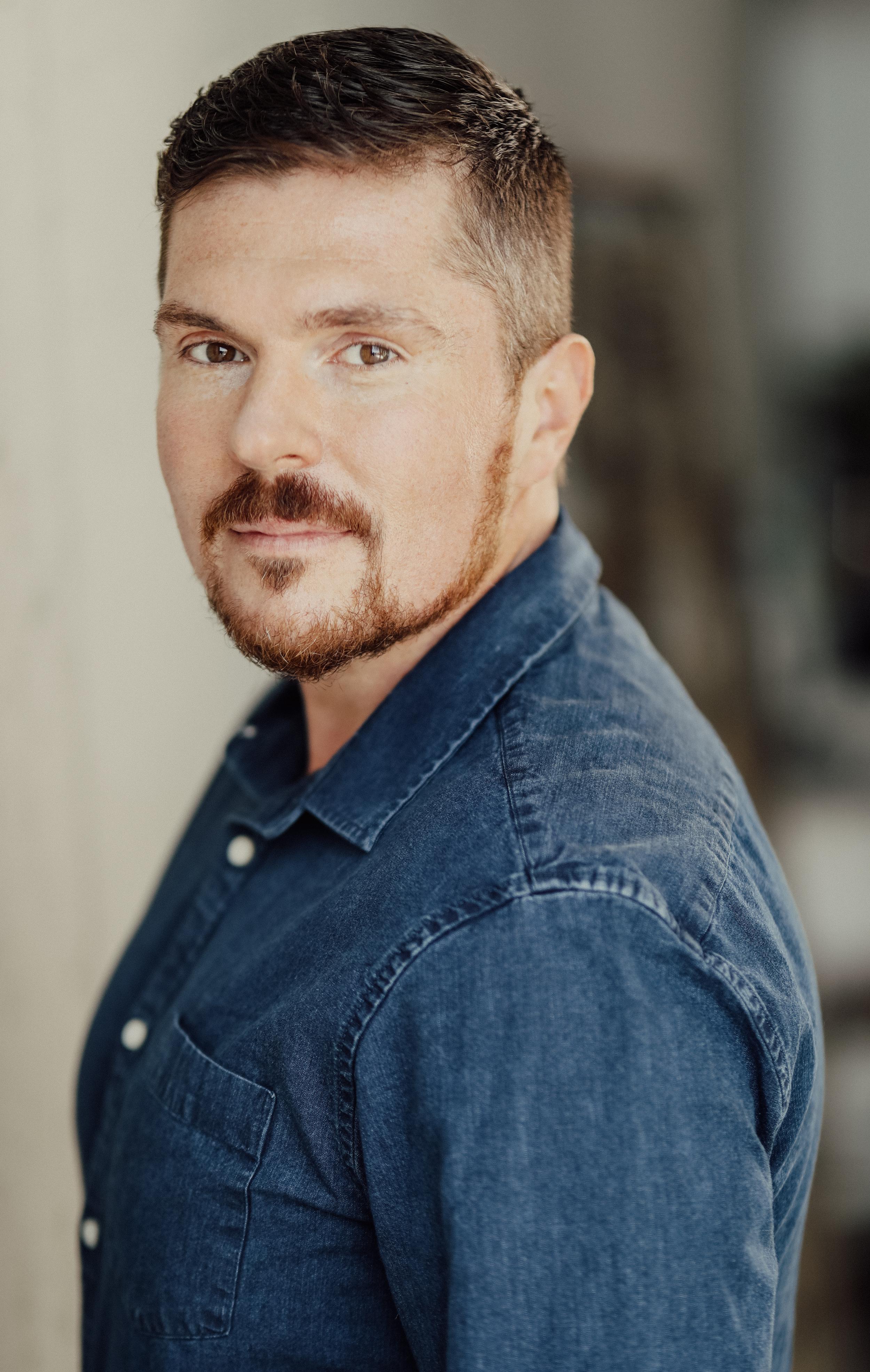 actor Jordan Ninkovich large photo