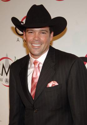 actor Clay Walker large photo