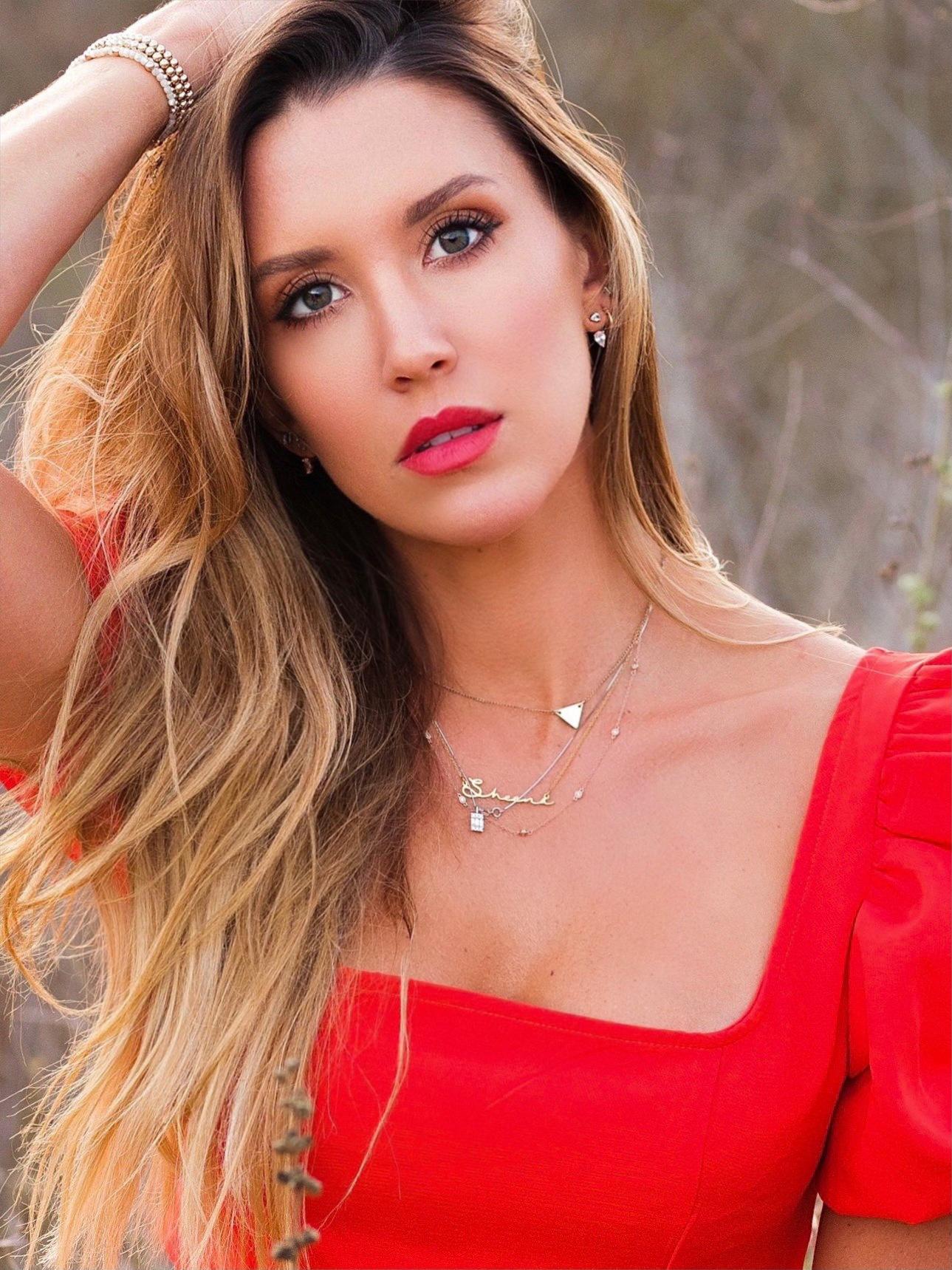 actor Sheena Peña large photo