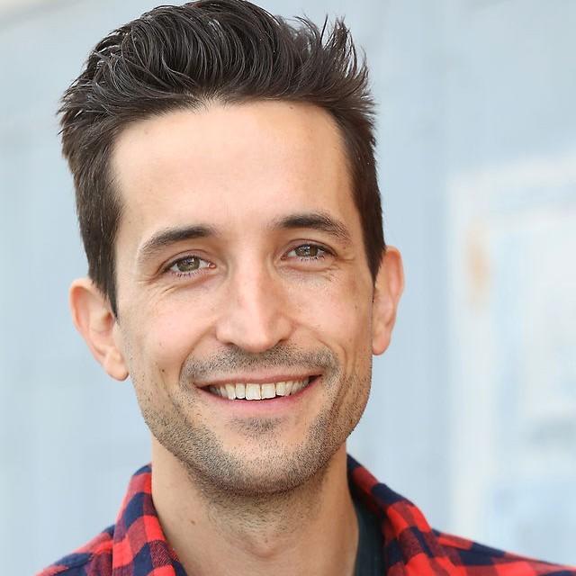 actor Devin Barry large photo