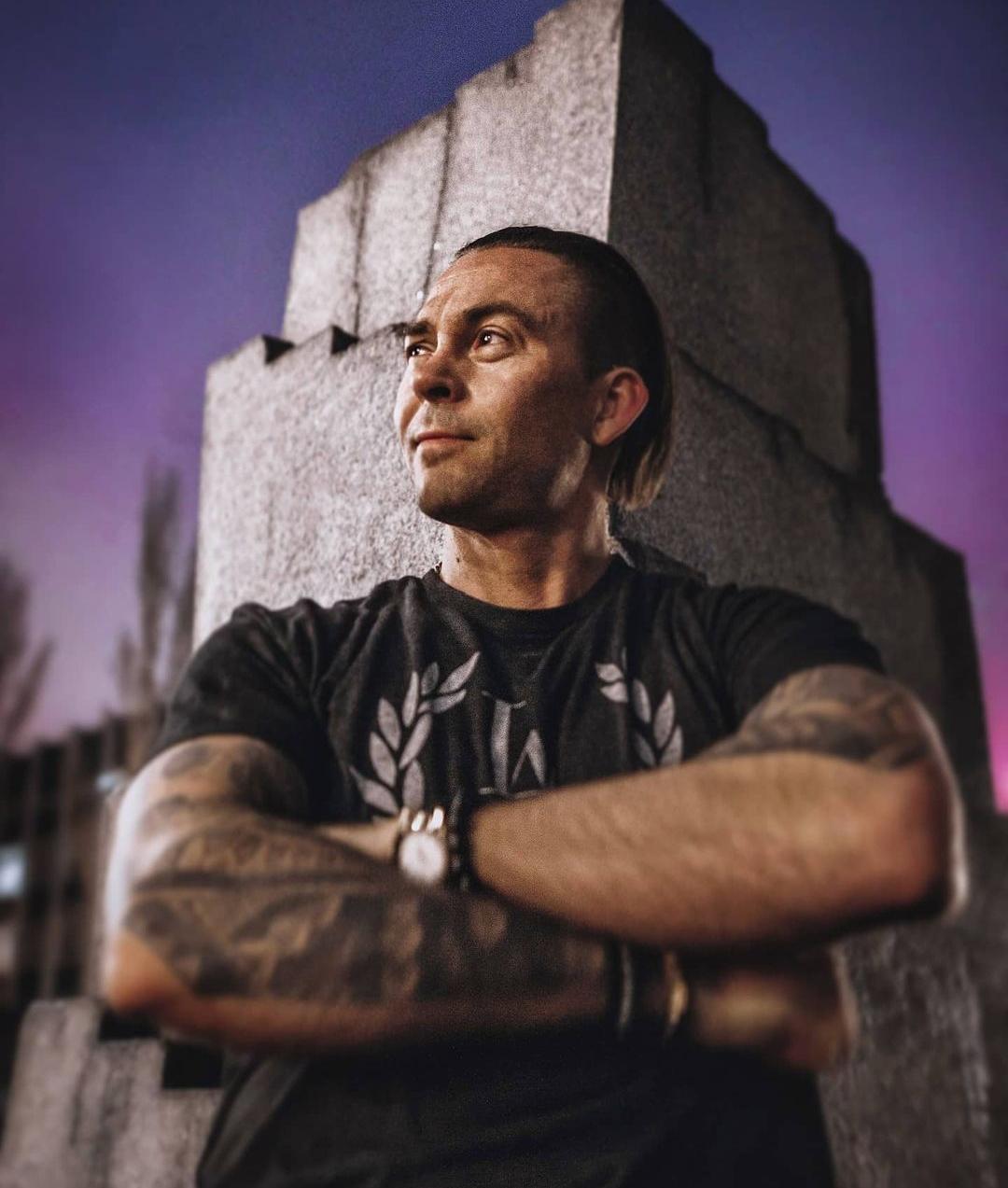 actor Michael Bruggink large photo