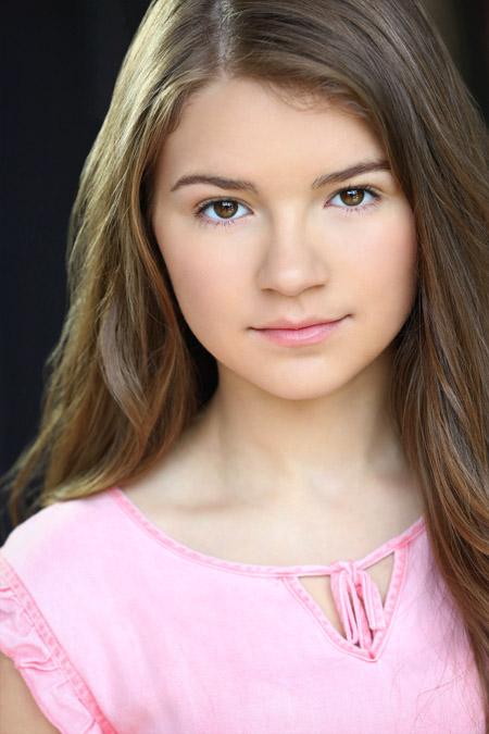 actor Anna Clark large photo