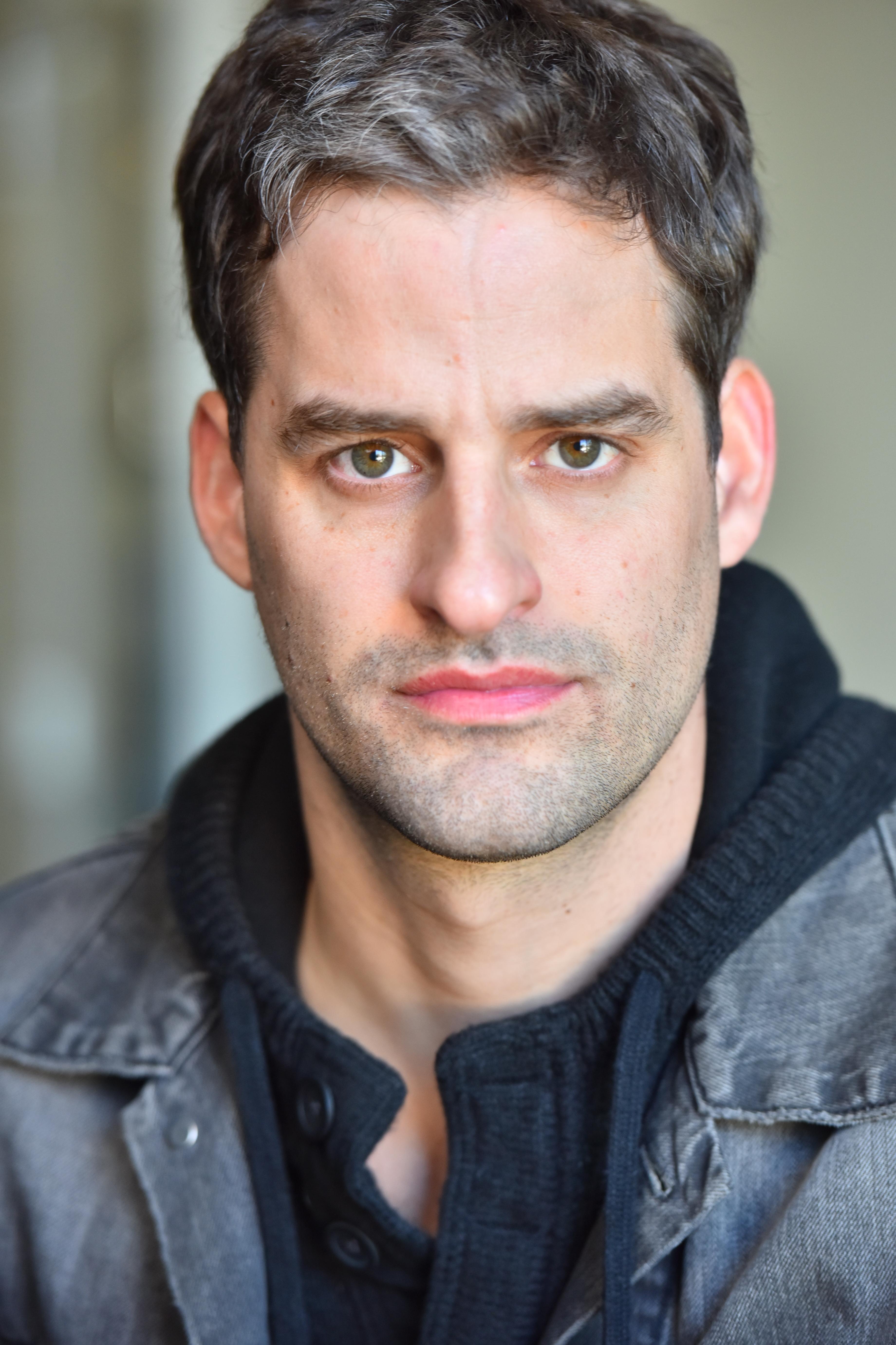 actor Alex Korsin large photo