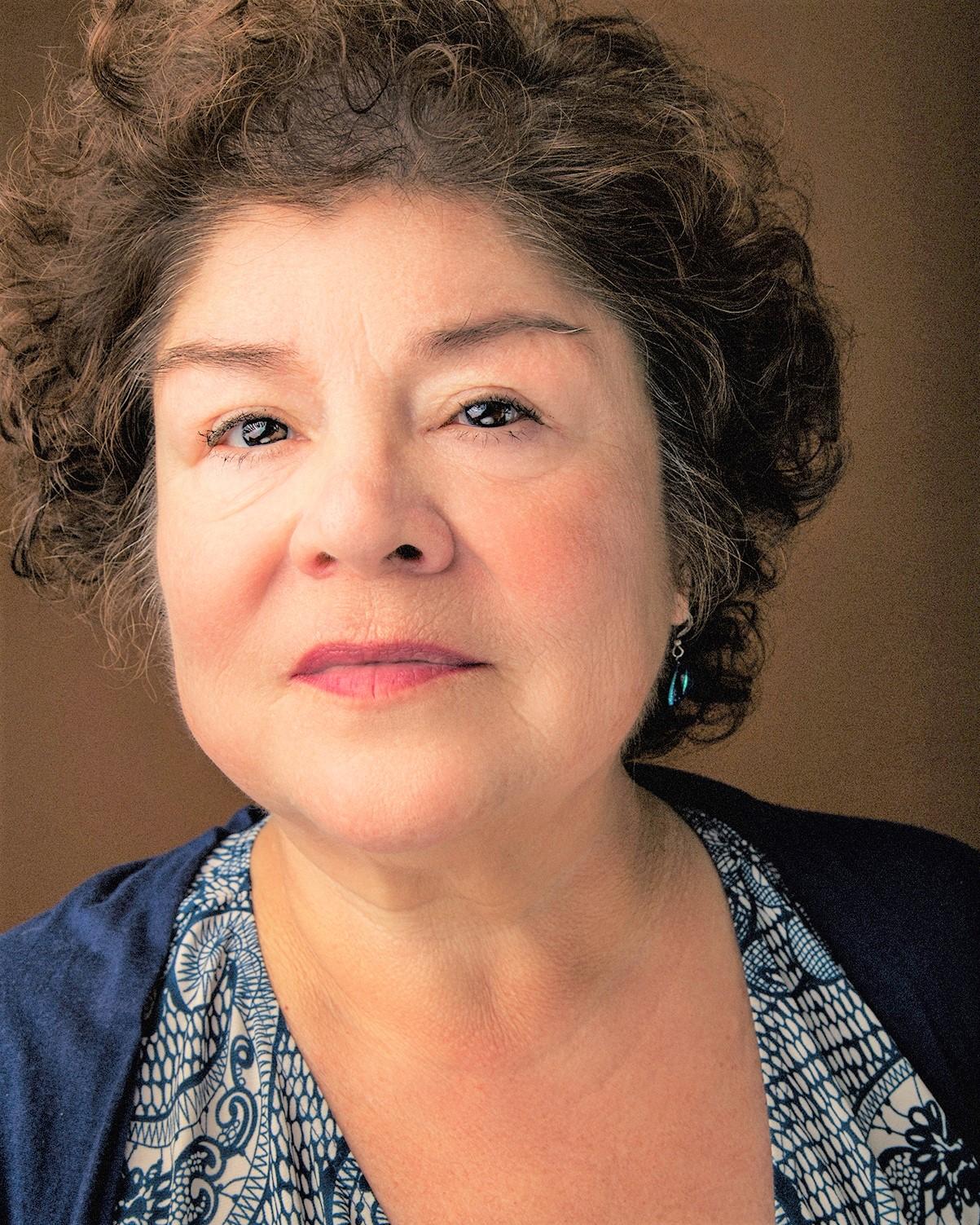 actor Crystal Lujan large photo