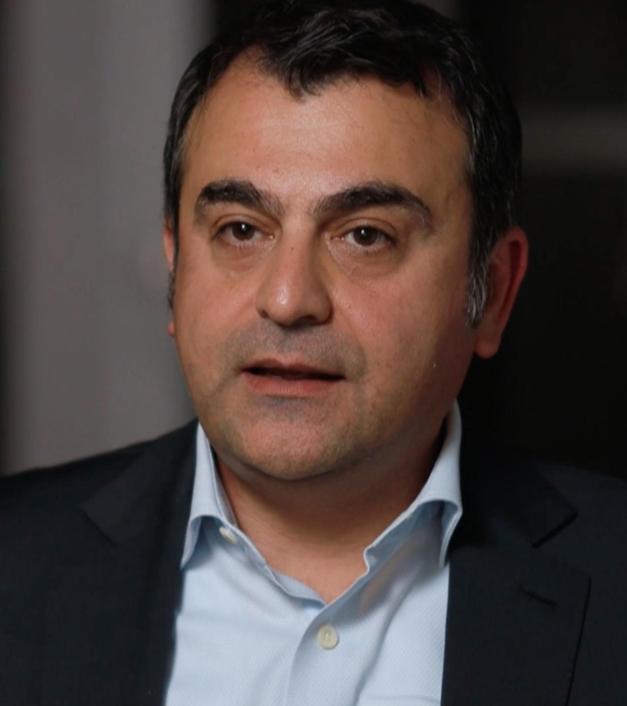 actor Ali Soufan large photo