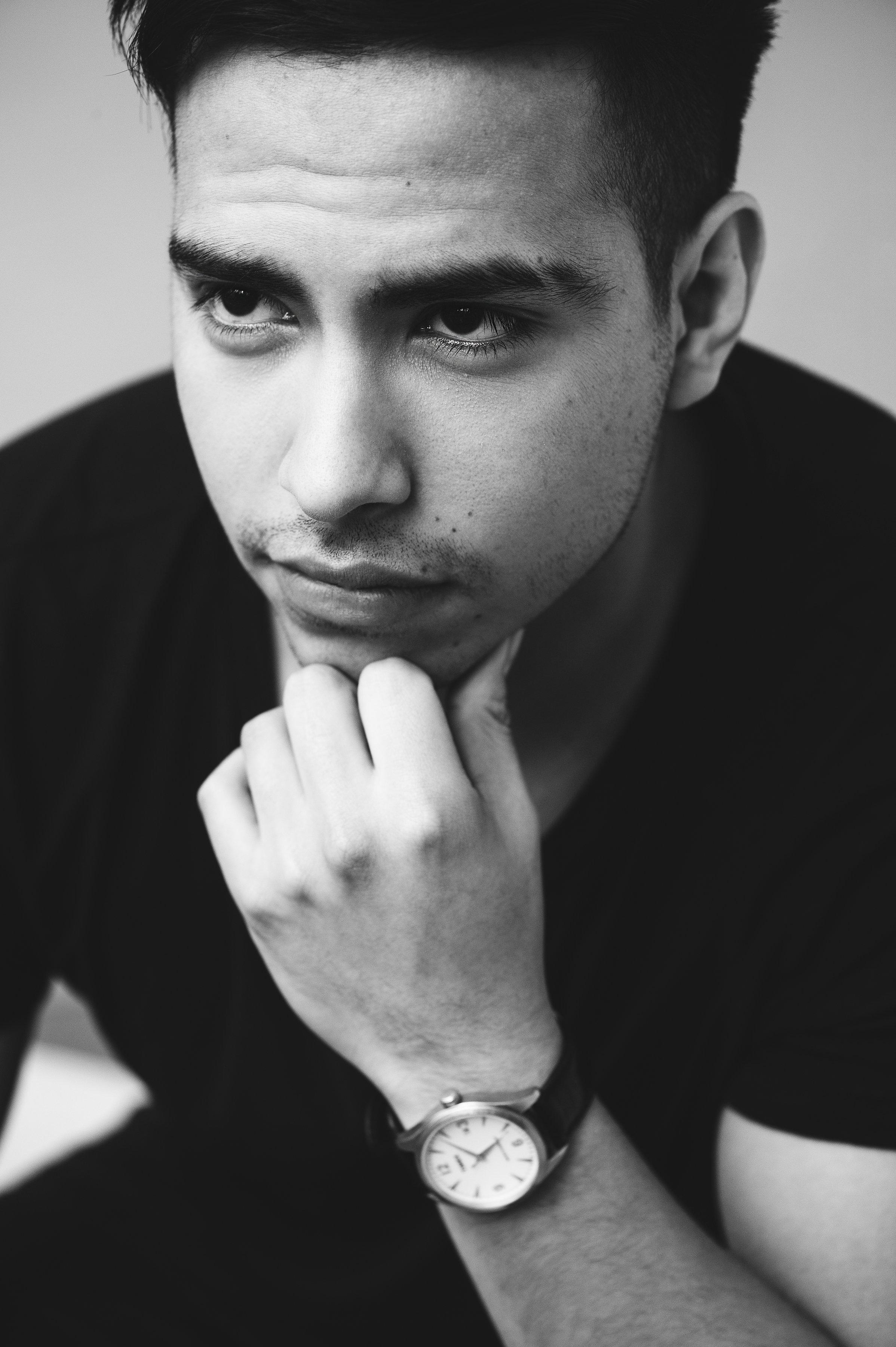 actor Ivan Lopez large photo