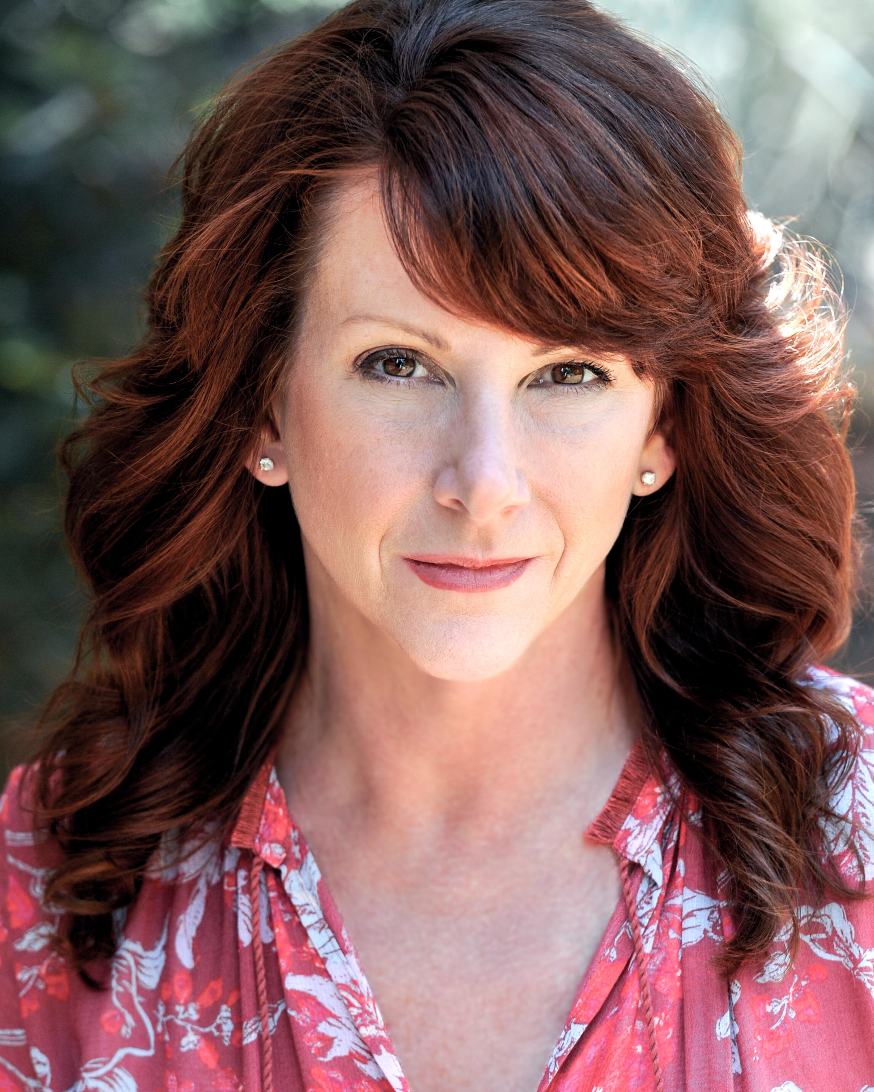 actor Wendy Keeling large photo