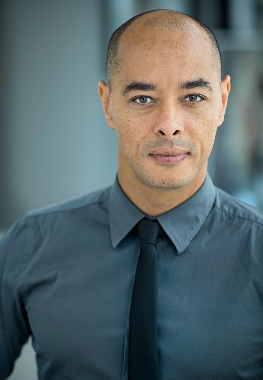 actor Frederic Jean large photo