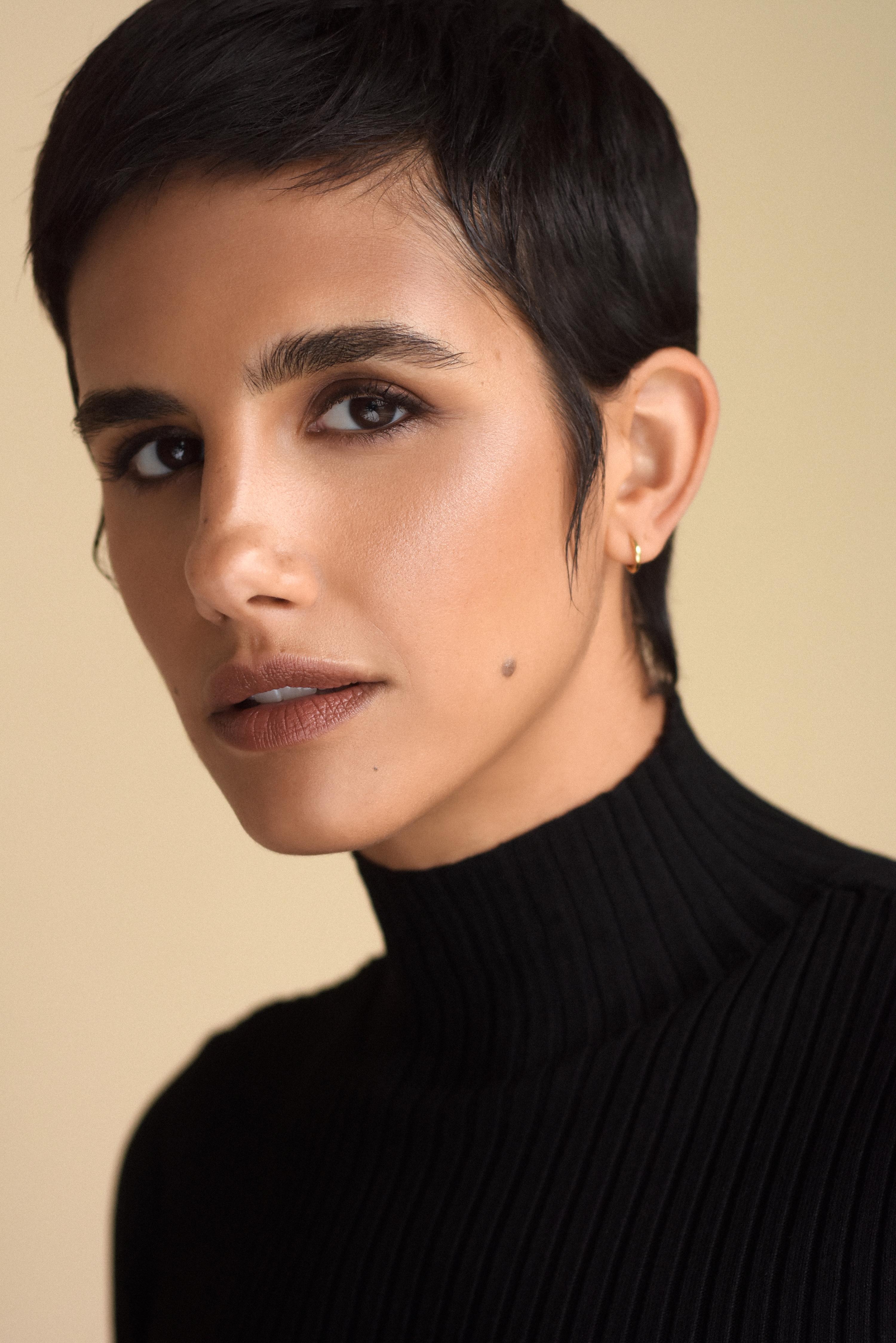 actor Carlena Britch large photo