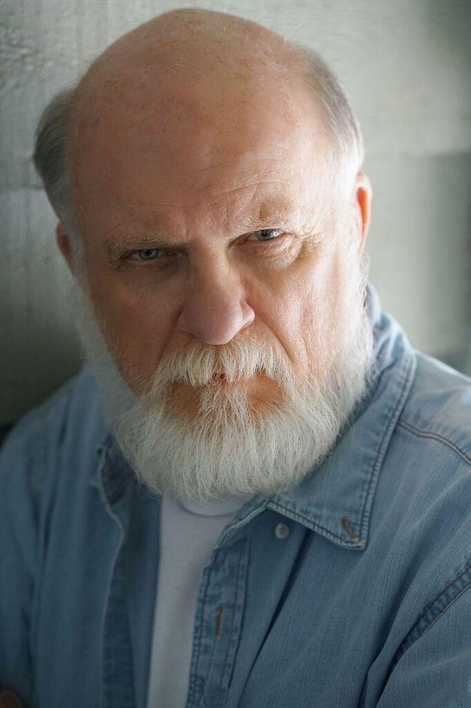 actor Ben Swilley large photo