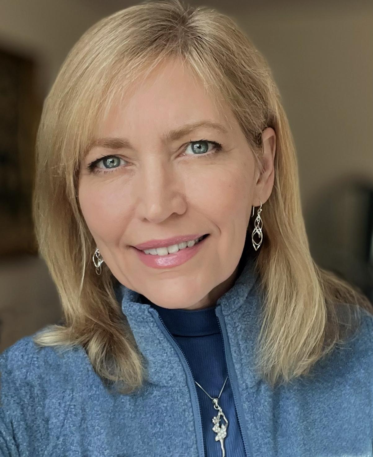 actor Valerie Palincar large photo