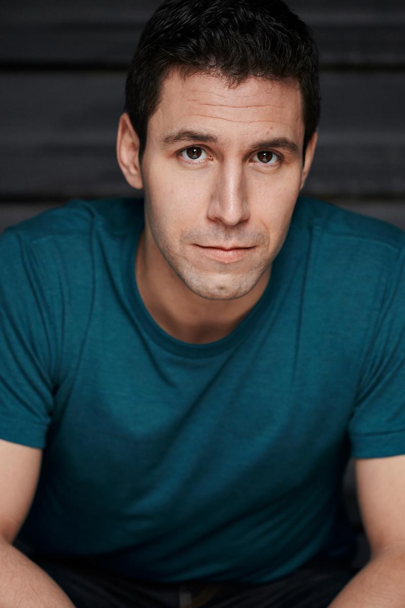 actor Matt Keyes large photo