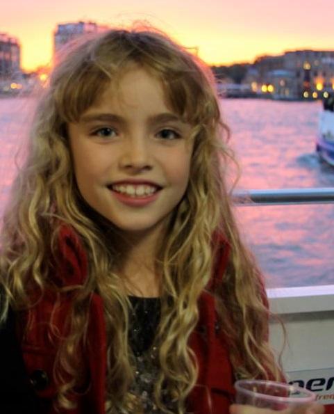 actor Charlotte Prior large photo