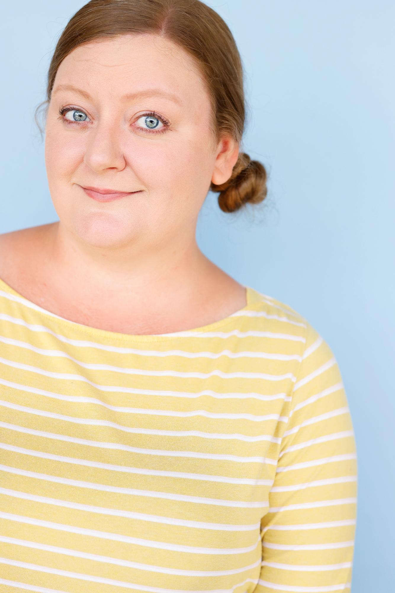 actor Tiffani Ann Mills large photo