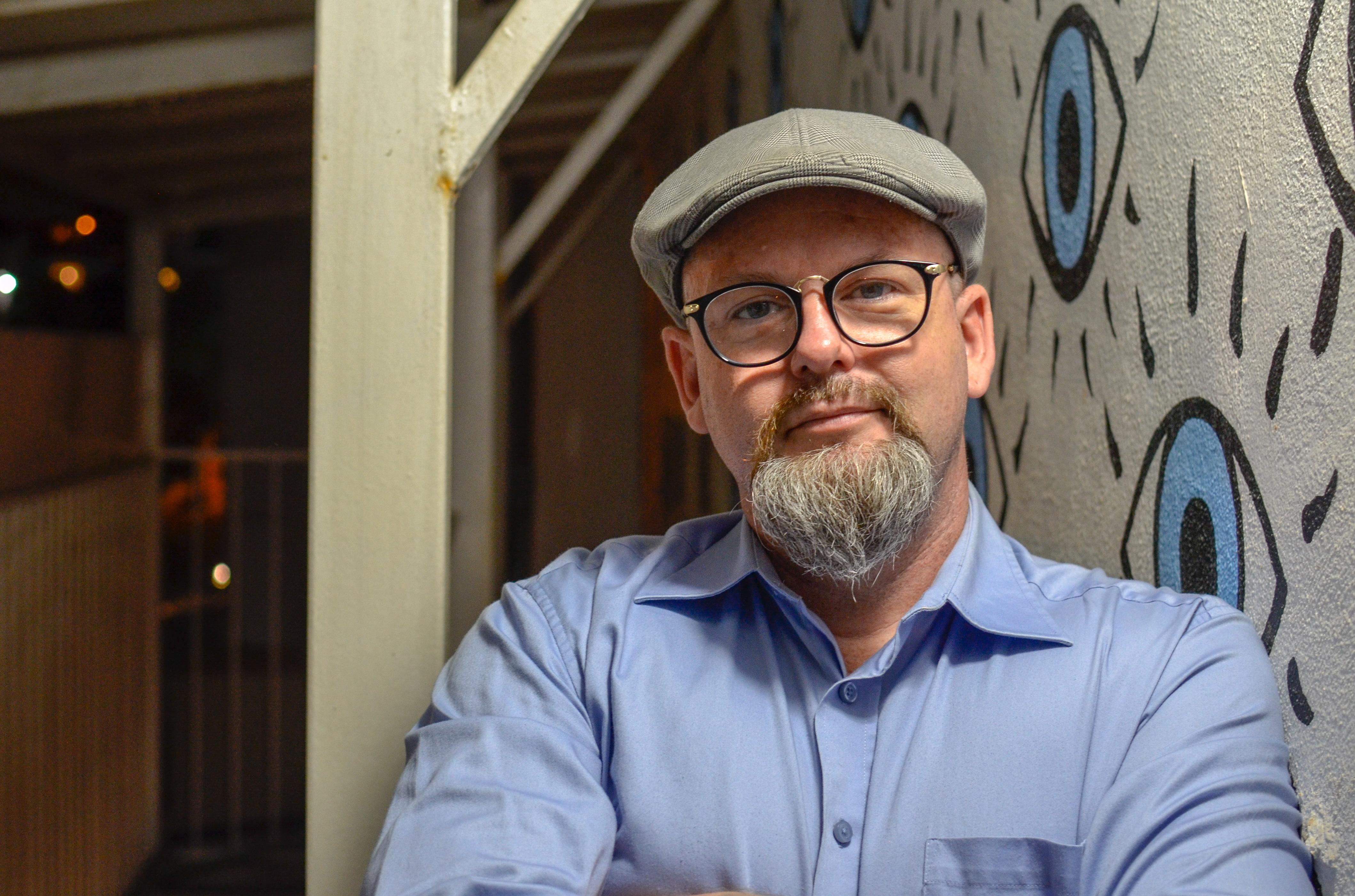 actor Derek Ross Mackay large photo