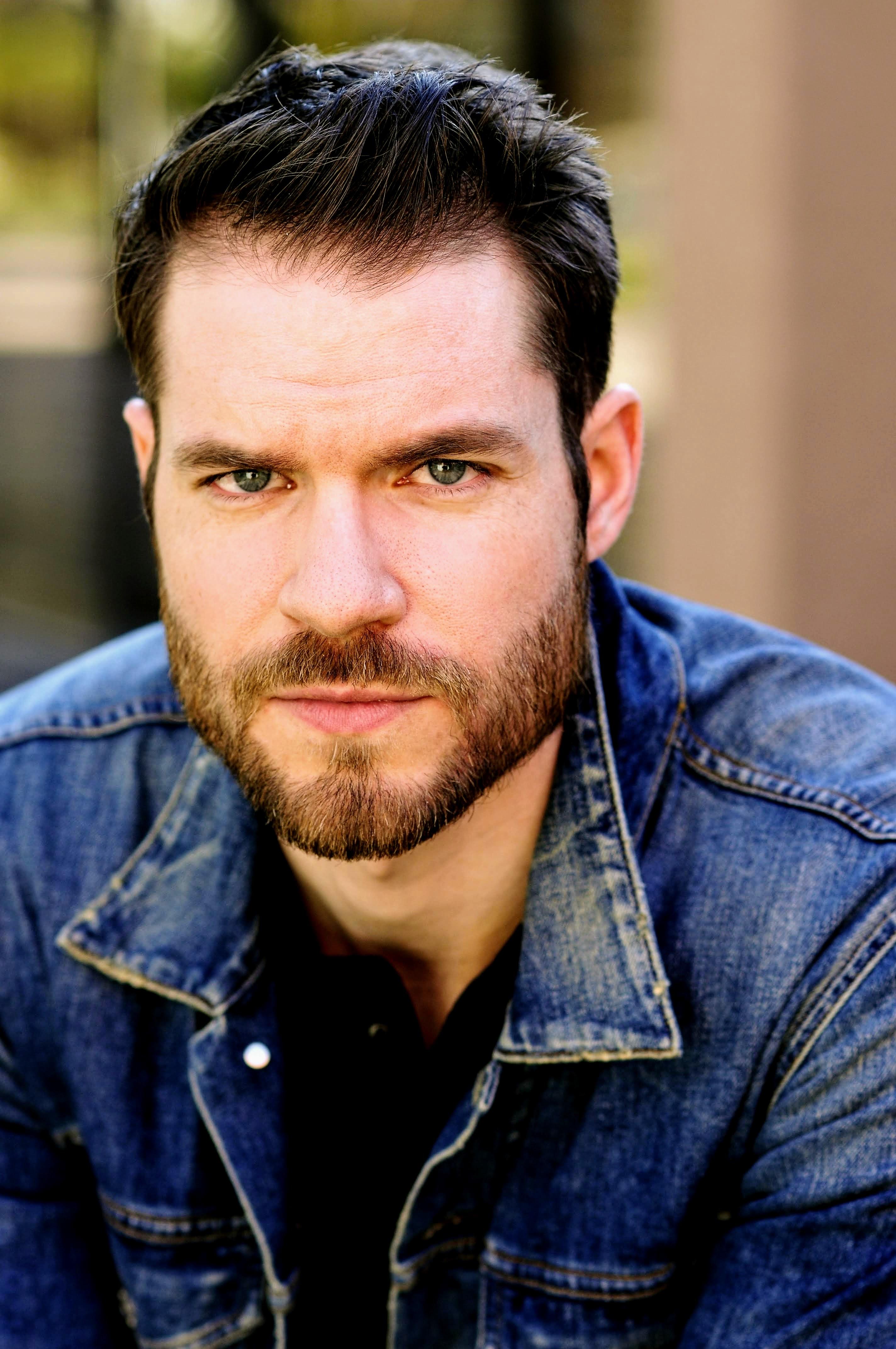 actor Jonathan Dale Moore large photo