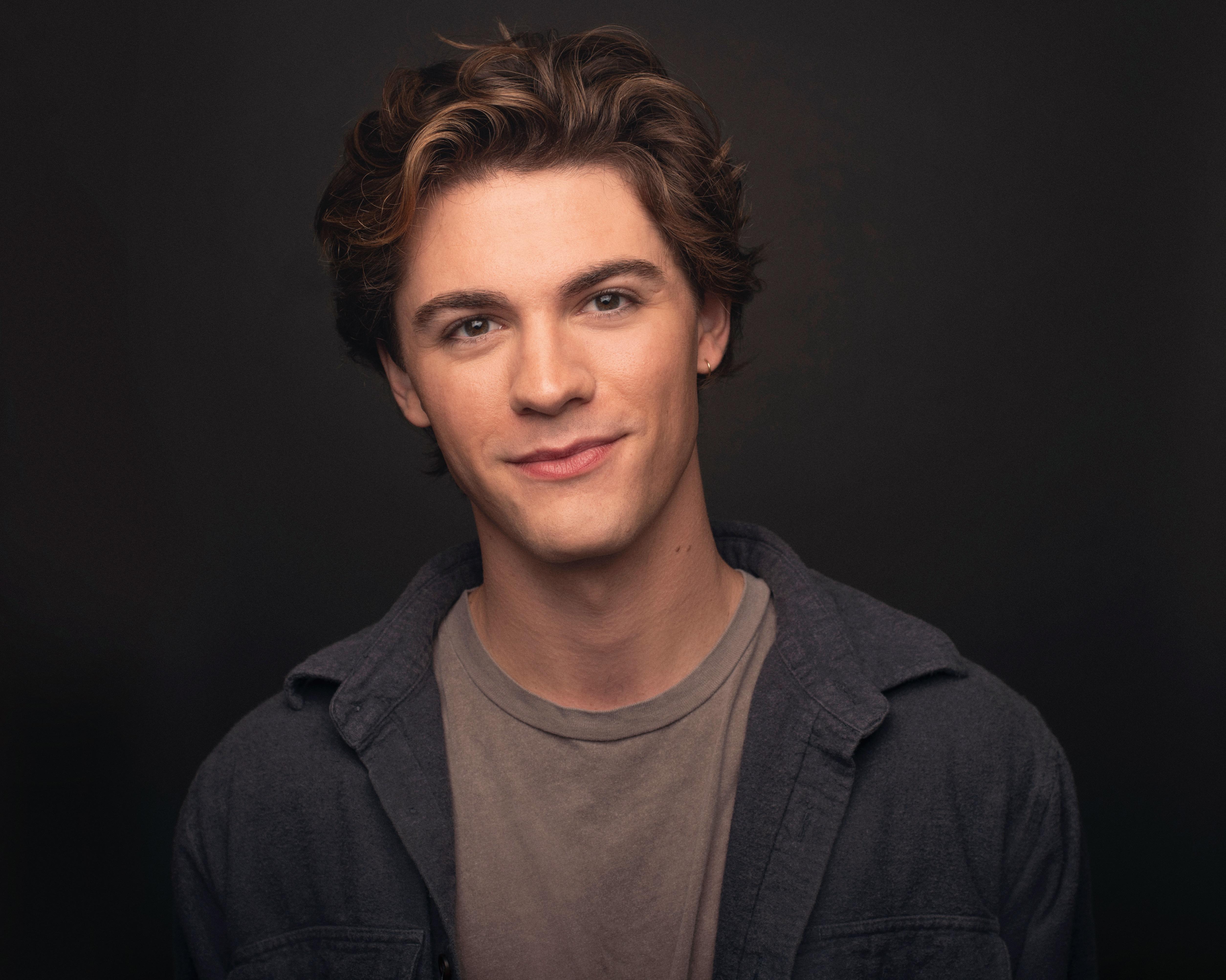 actor Jordan Doww large photo