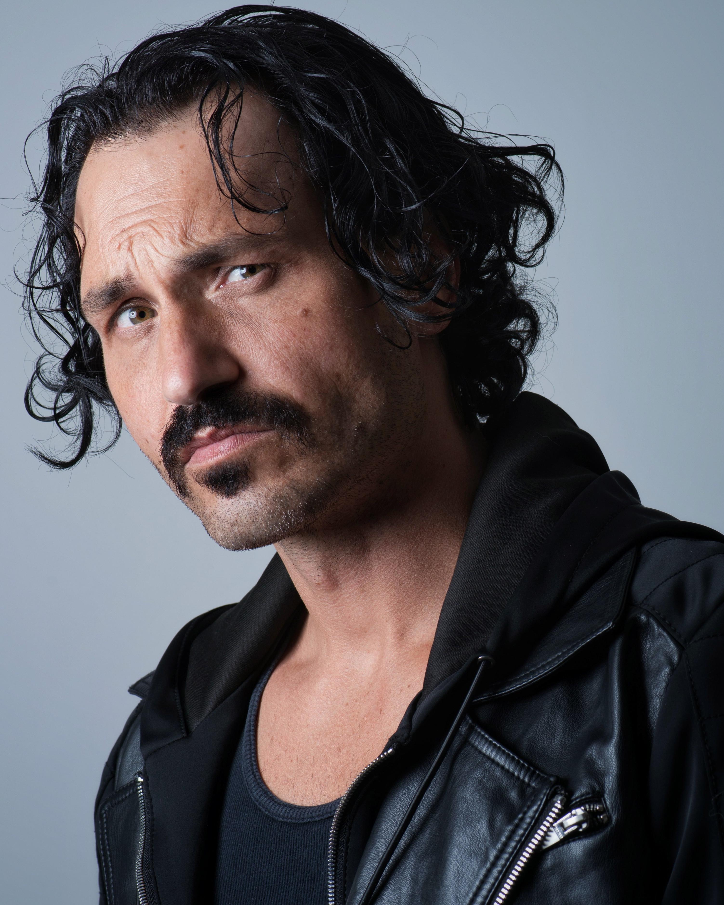 actor Bart Rochon large photo