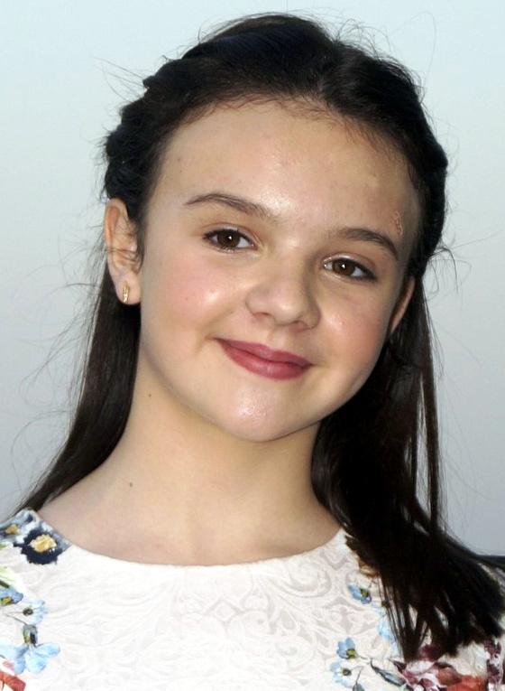 actor Abigail Eames large photo