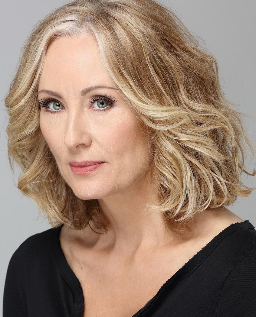 actor Andrea M. Anderson large photo