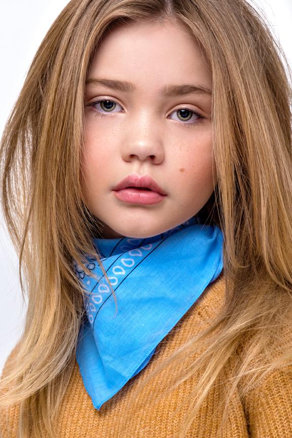 actor Josie M. Parker large photo