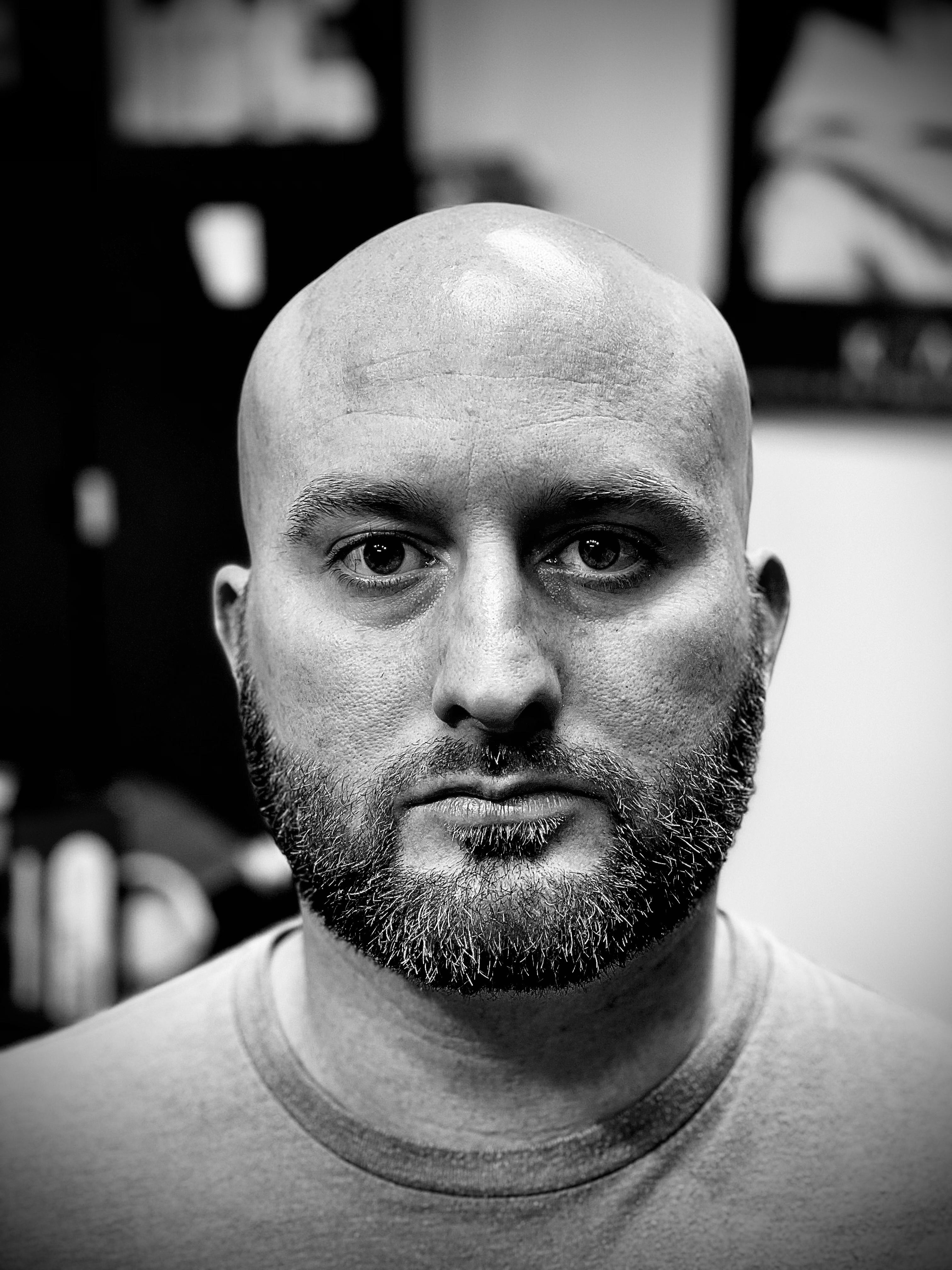 actor Mike Calloway large photo