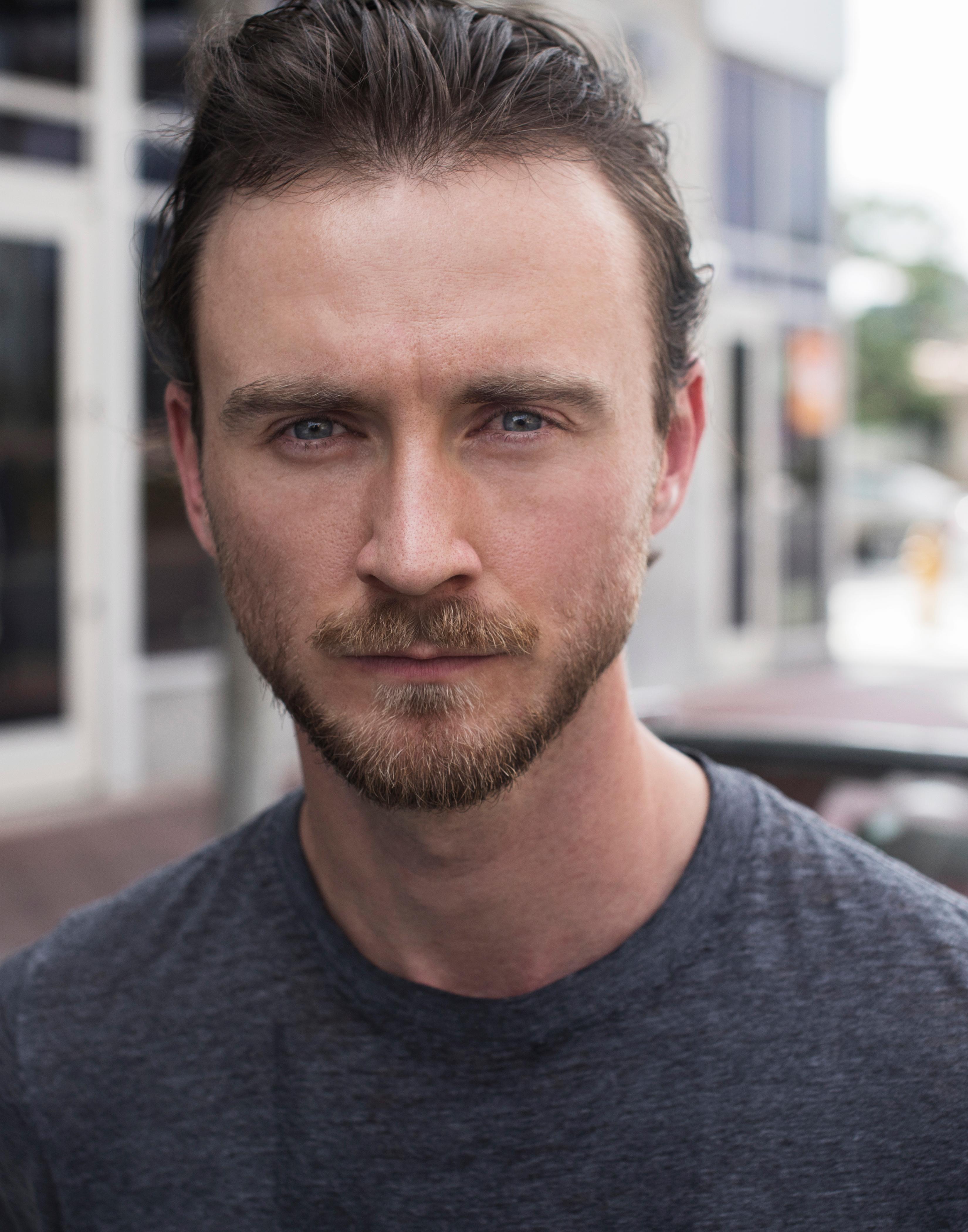 actor Jesse D. Arrow large photo