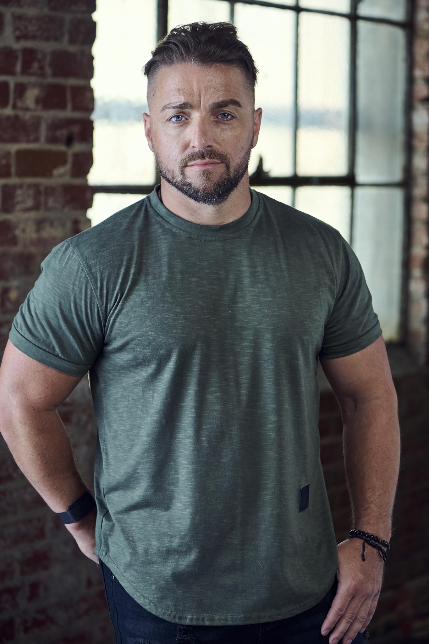 actor Chris Grant Wenchell large photo