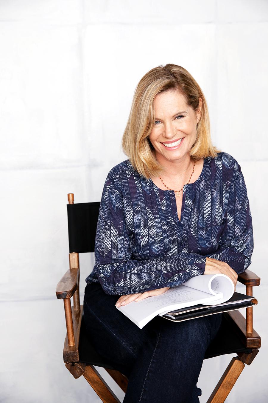 actor Shannon Sturges large photo