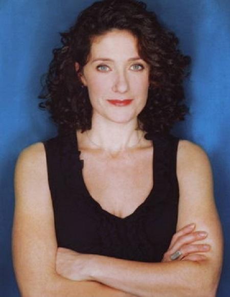 actor Sarah Orenstein large photo