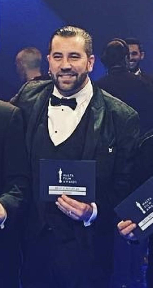 actor Ian Virgo large photo