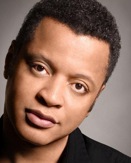 actor Earl Minfield large photo