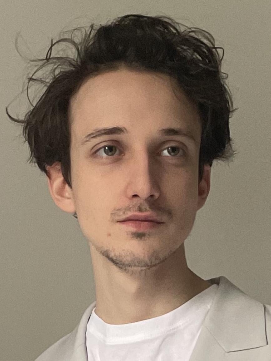 actor Lucas Cardona large photo