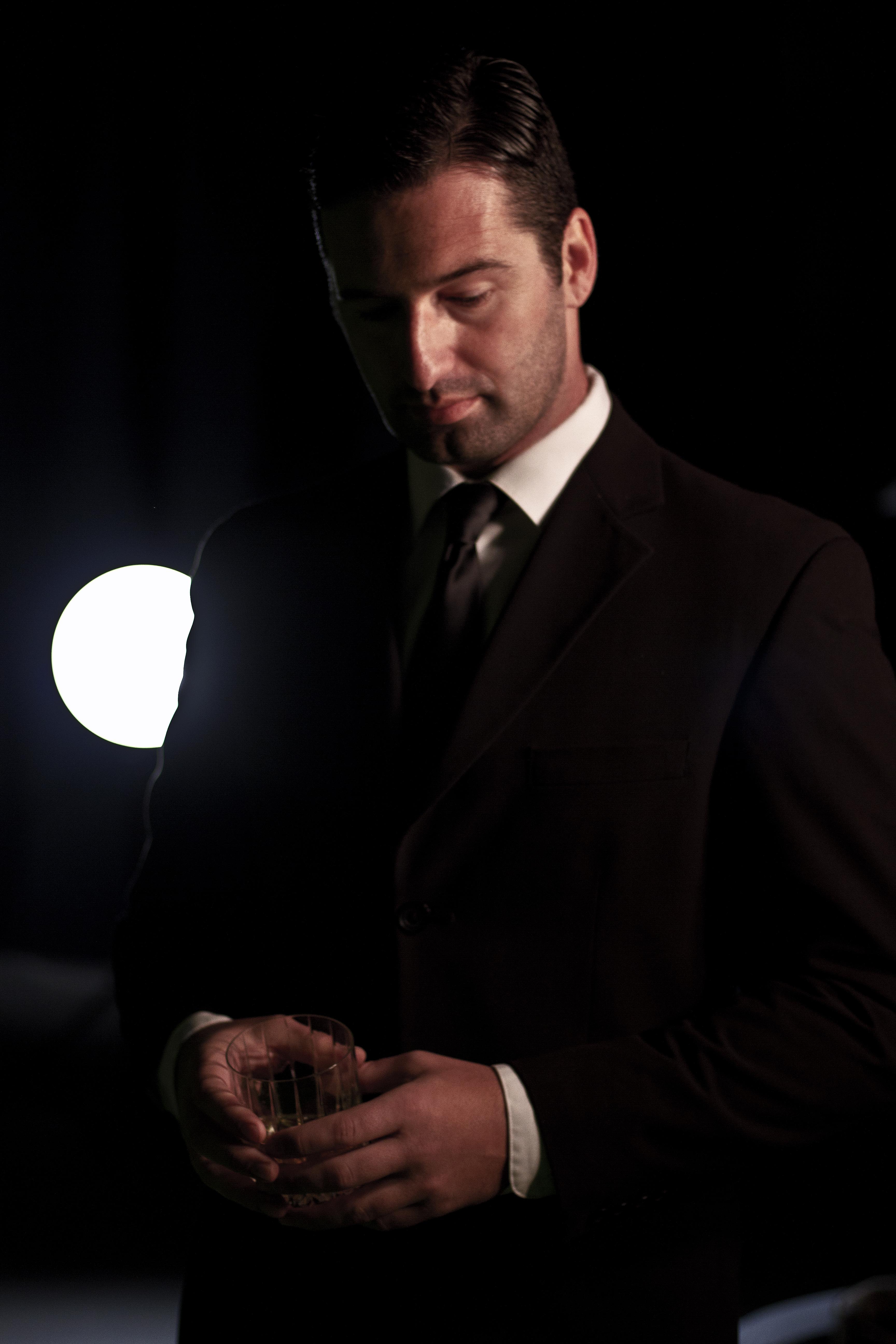 actor Benjamin Watts large photo