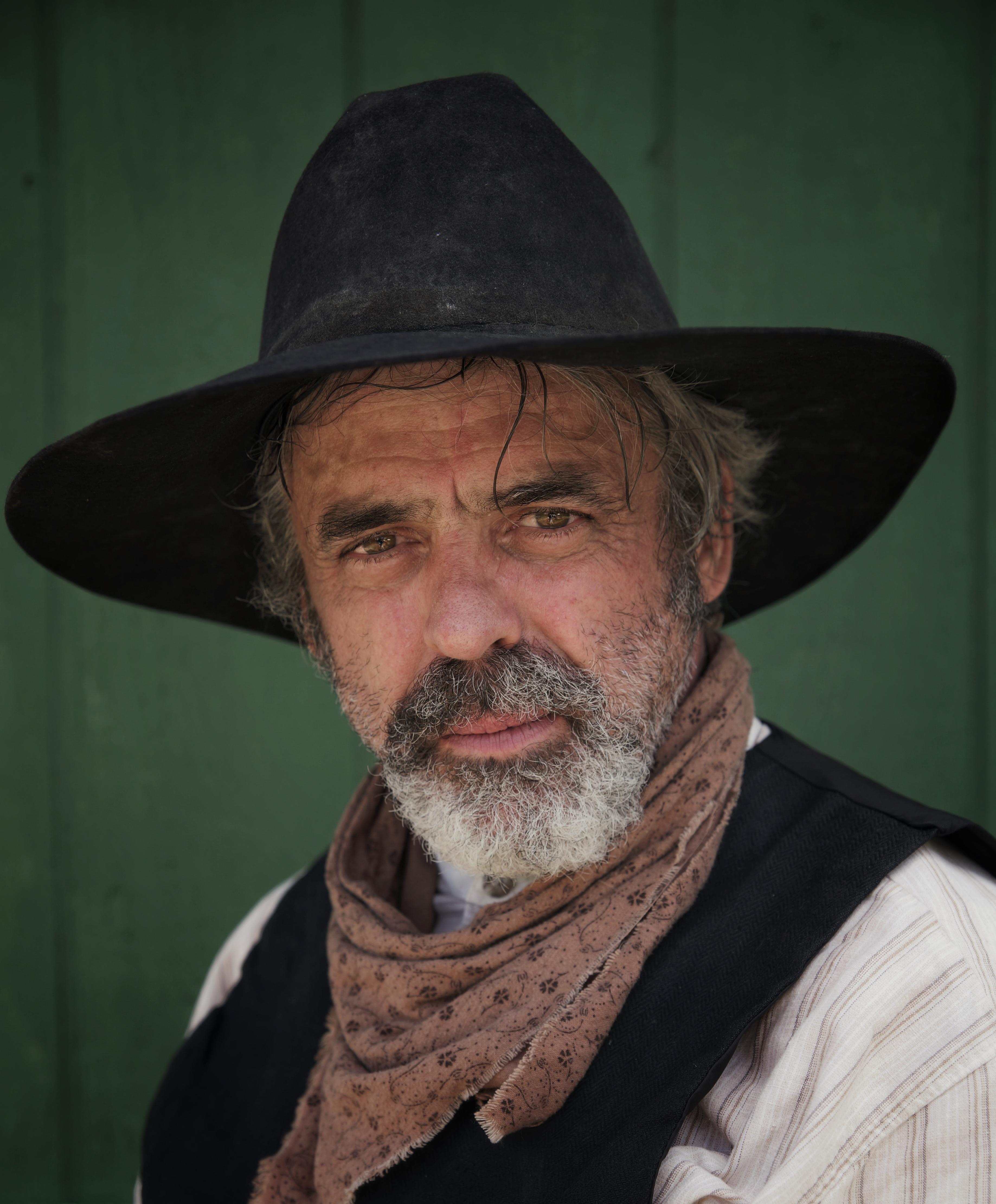 actor Jeff Schwan large photo