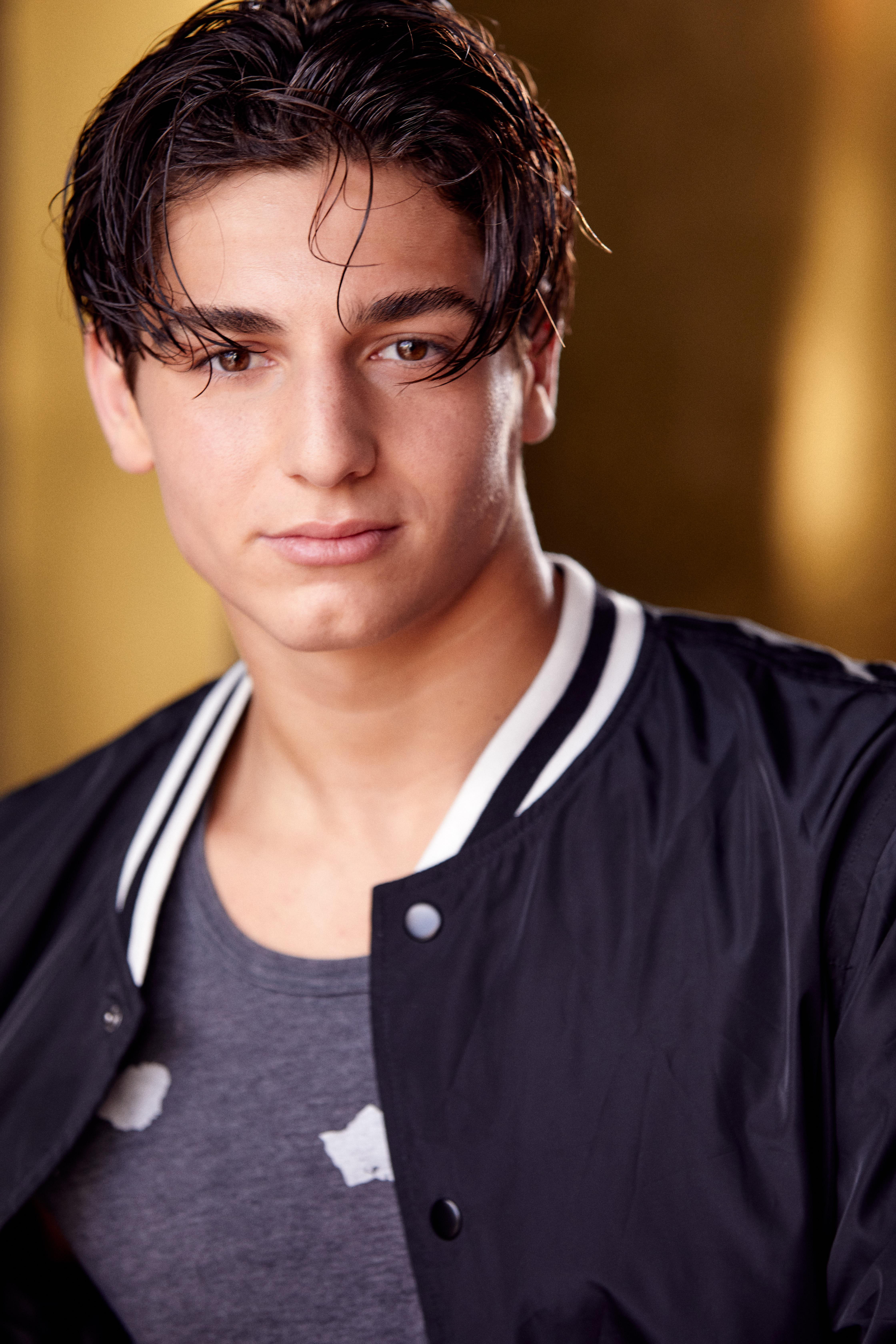 actor Chase Vacnin large photo