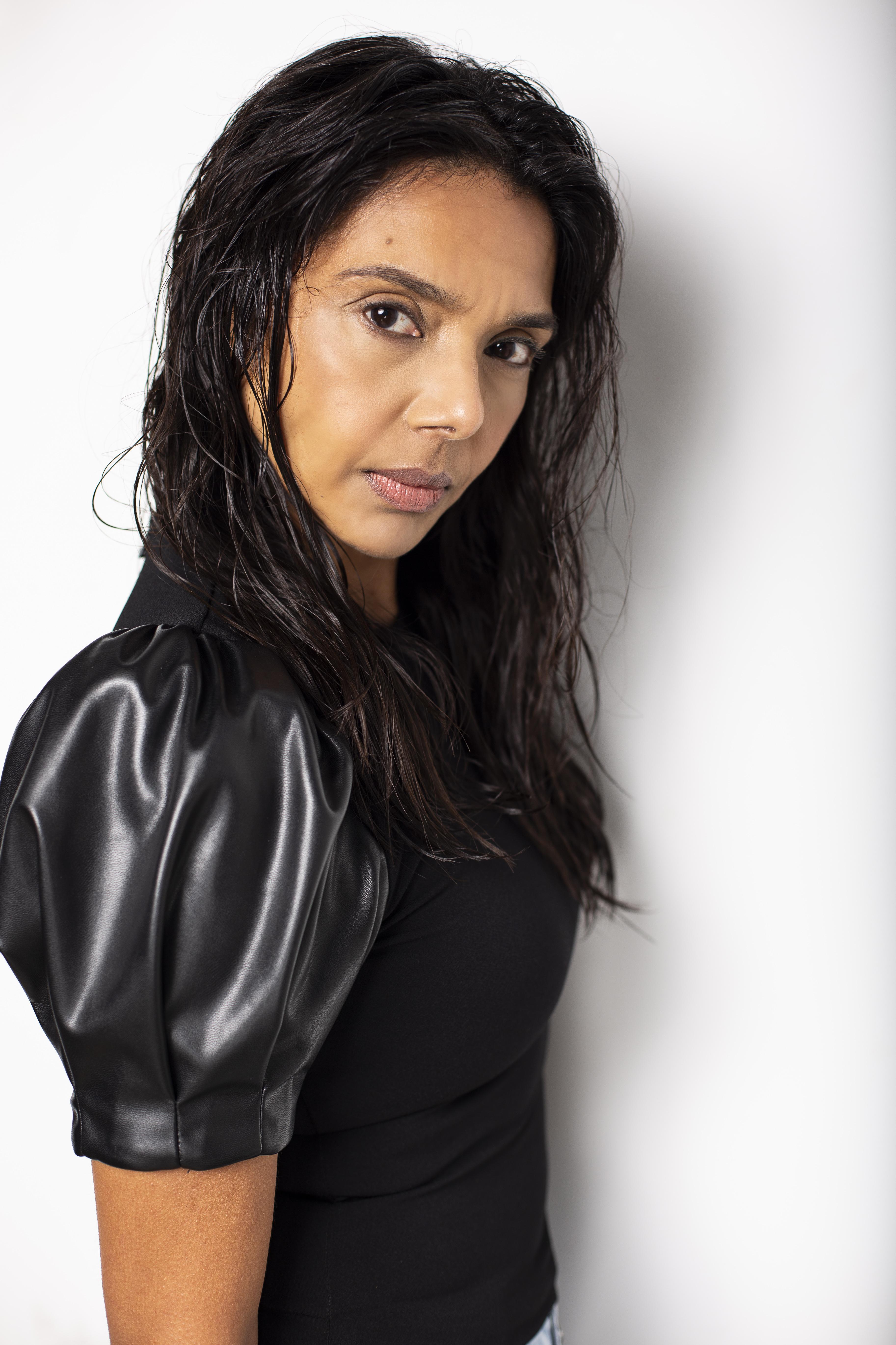 actor Priya Deva large photo