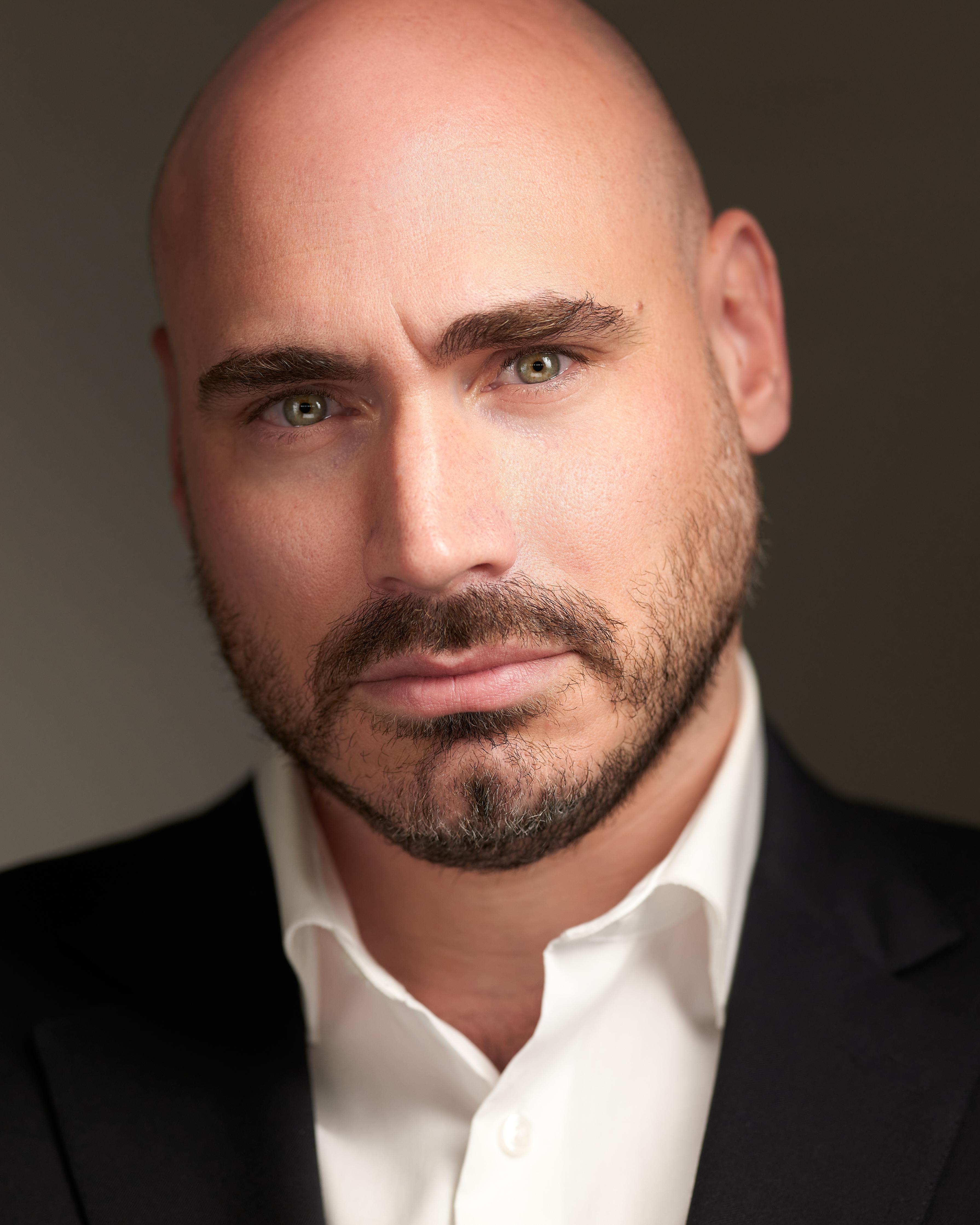 actor Brian Sturges large photo