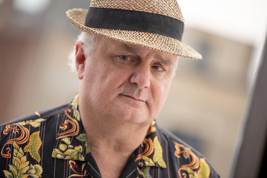 actor Barry Godin large photo