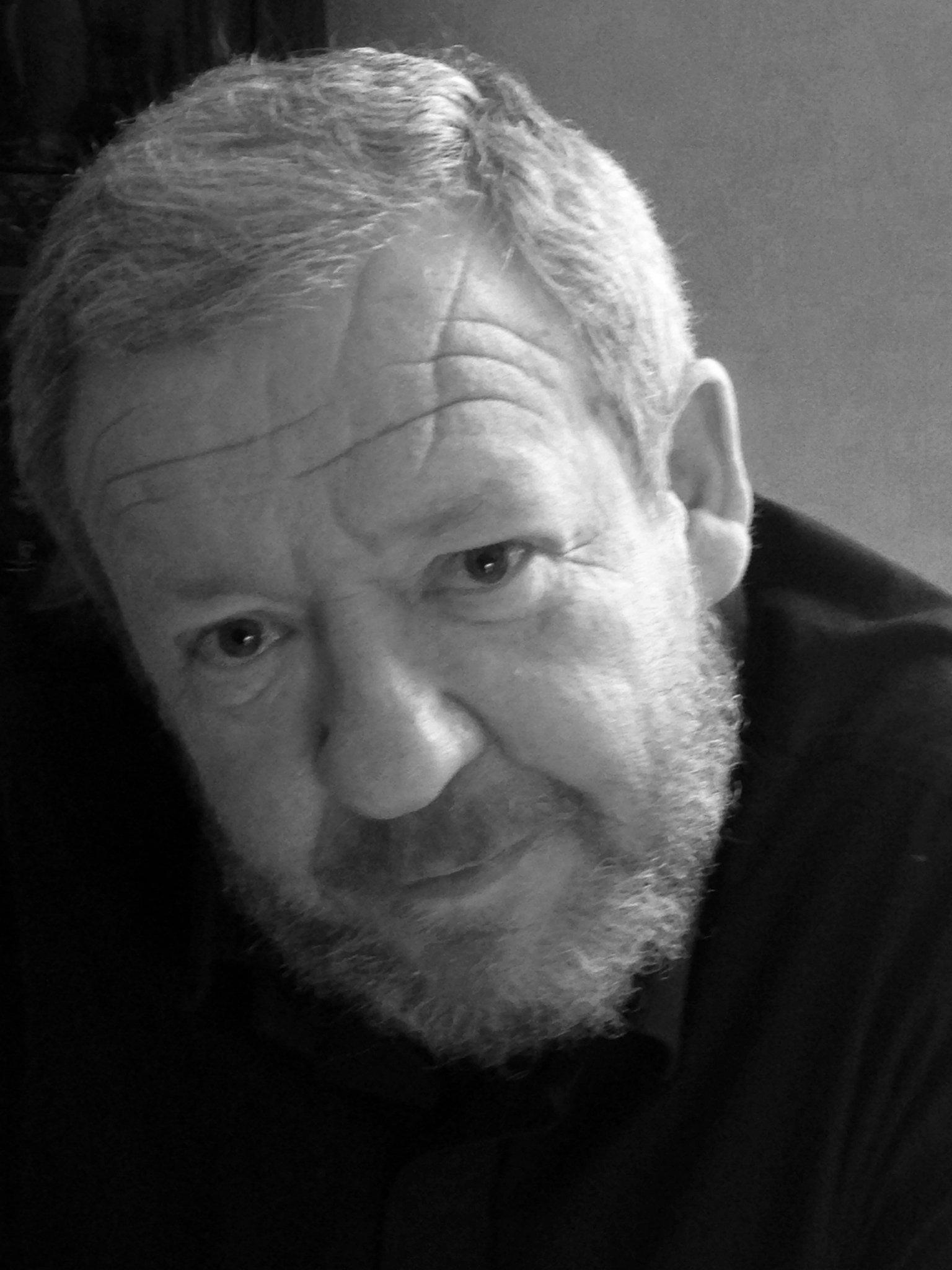 actor Philip O'Sullivan large photo