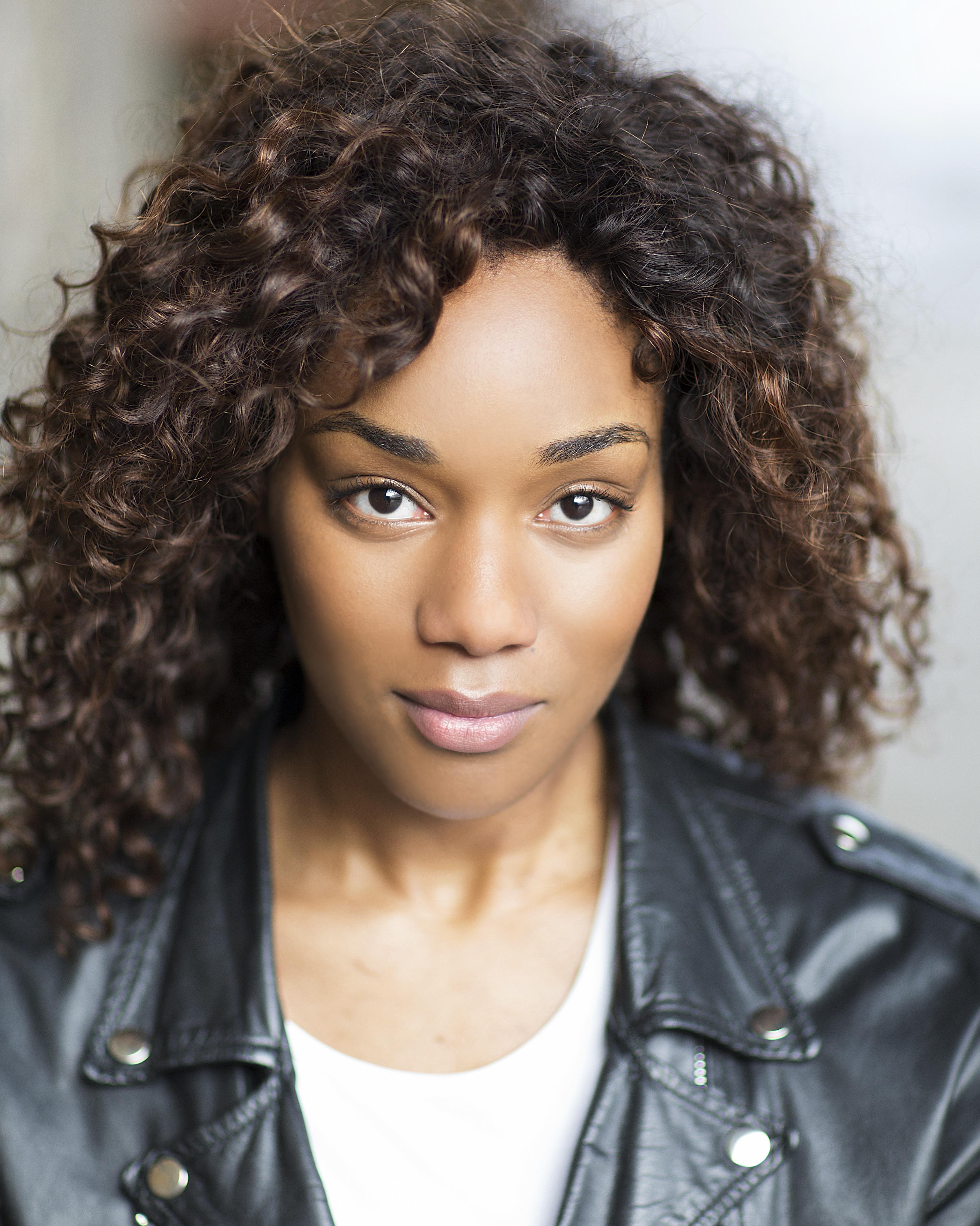 actor Rachel Adedeji large photo