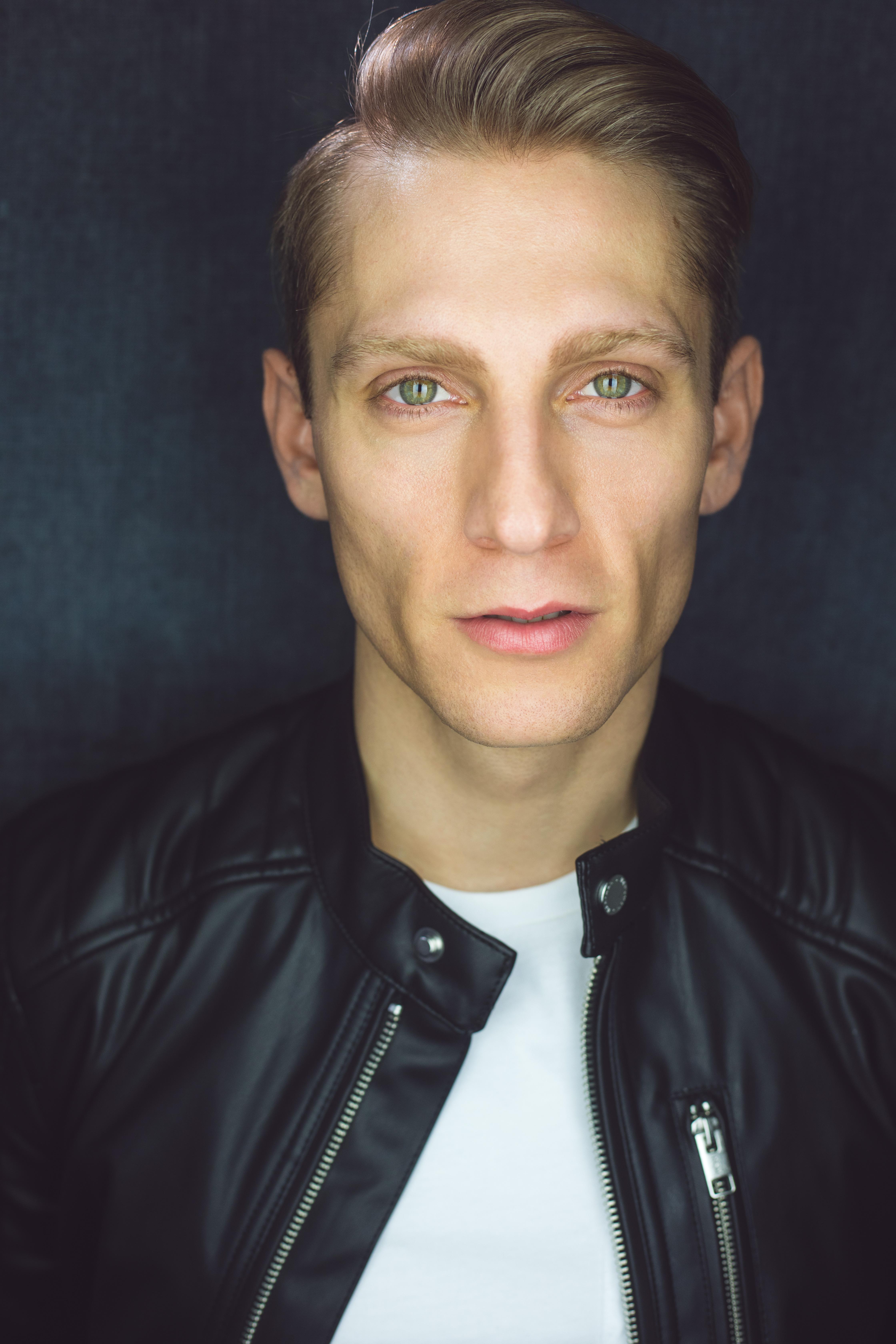 actor Steven Bono Jr. large photo