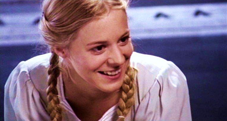 actor Bernadette Heerwagen large photo