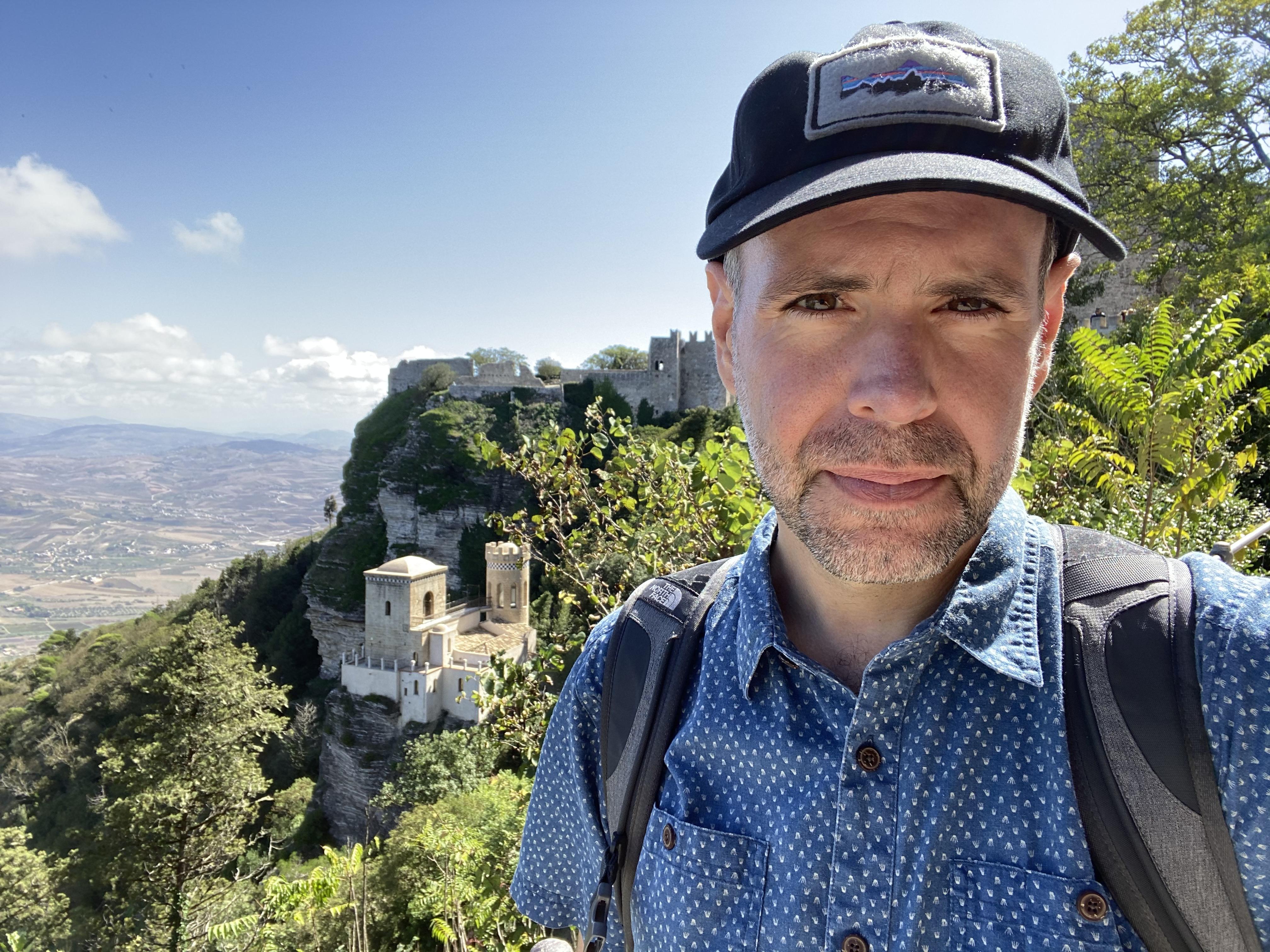 actor Michael Mazzara large photo