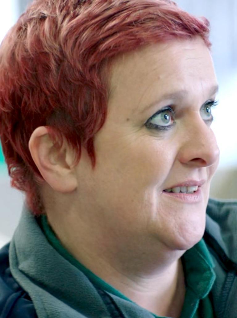 actor Jo Donnelly large photo