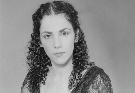 actor Minerva Scelza large photo